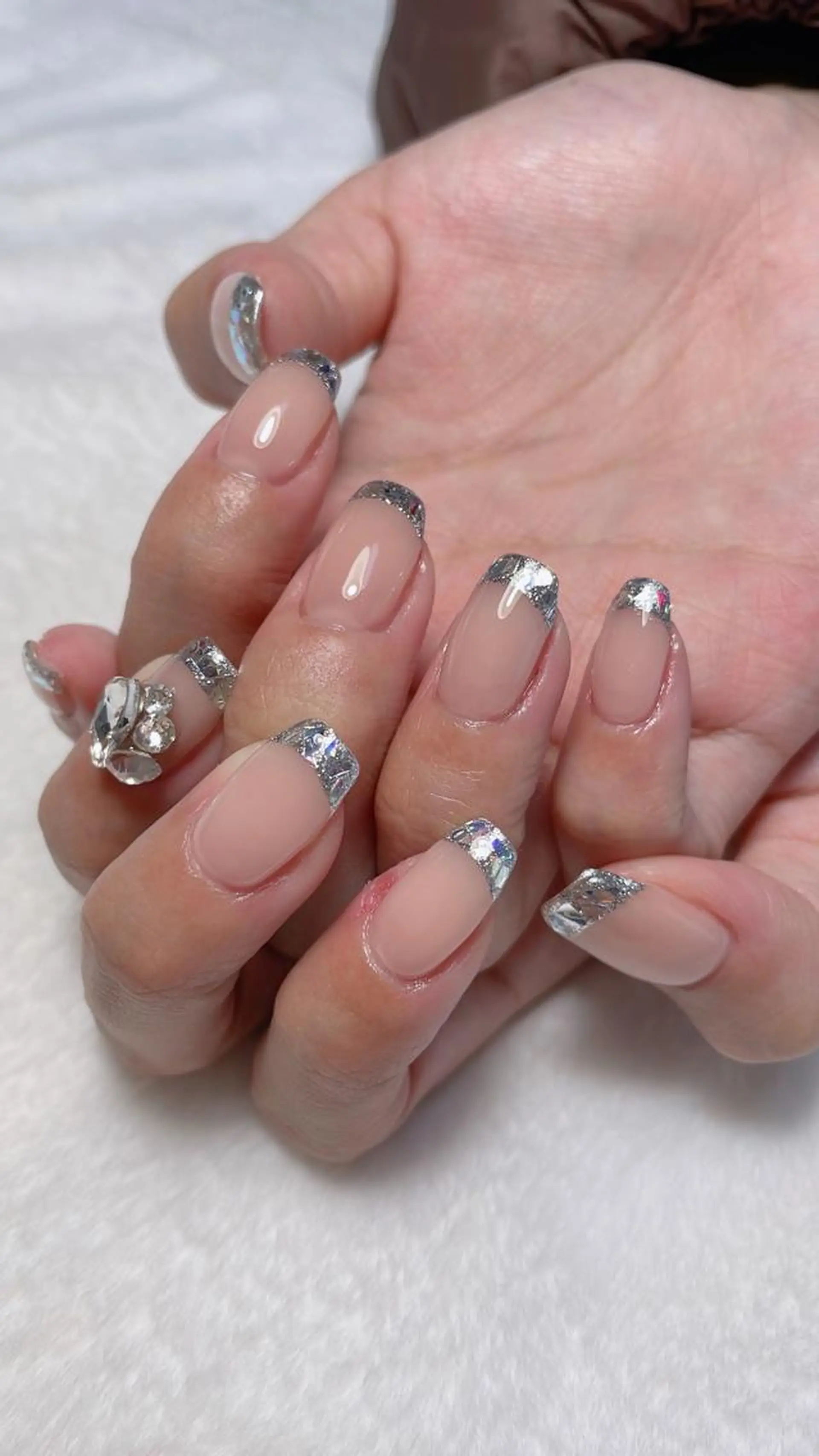 ネイル フレンチネイル ガラスフレンチ ハンドネイル kipinail 川﨑えりかのネイルデザイン