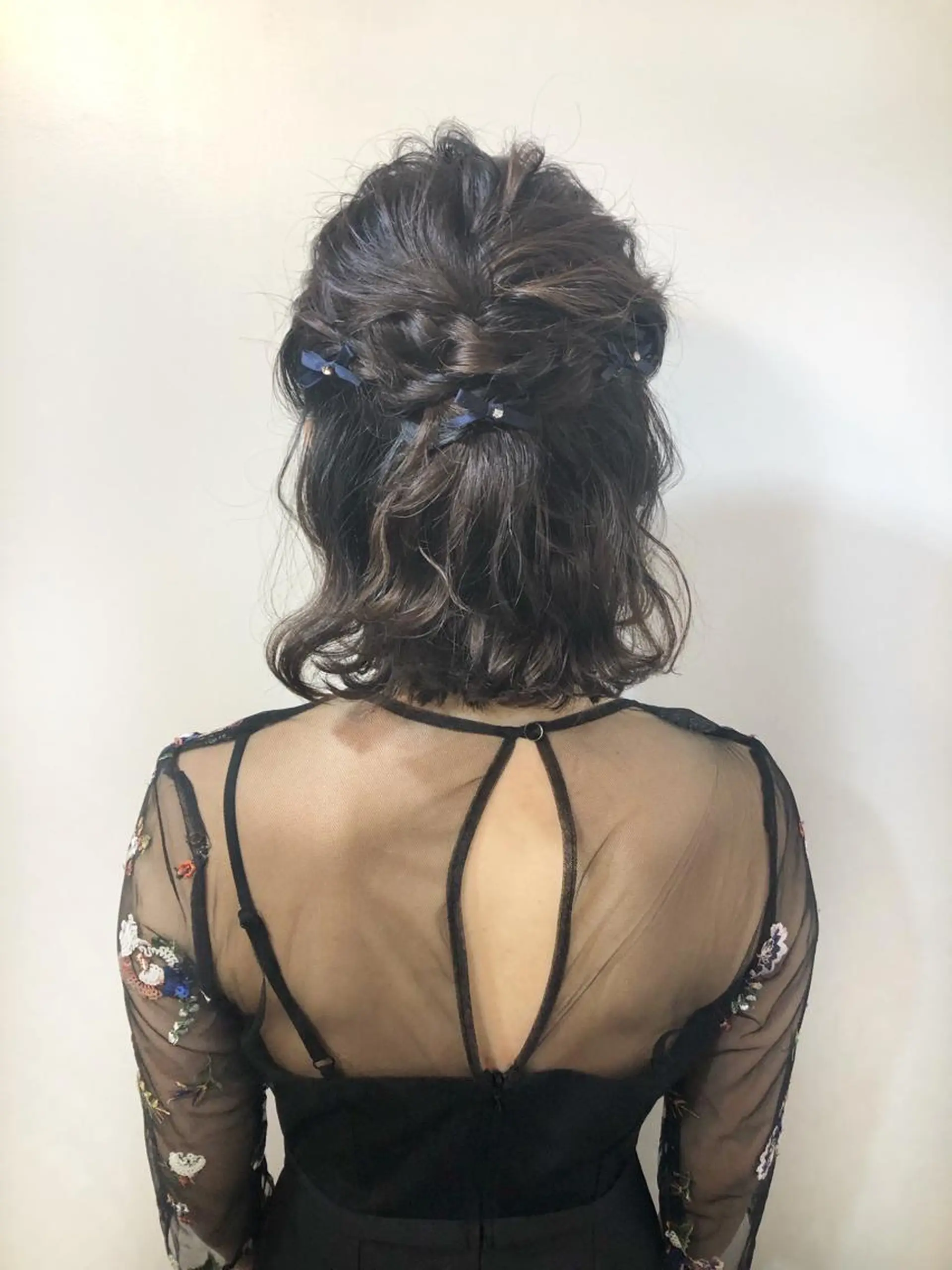 ミディアム カラー ヘアセット 女性リピ90%🍨 🩷佐藤みずきのヘアスタイル