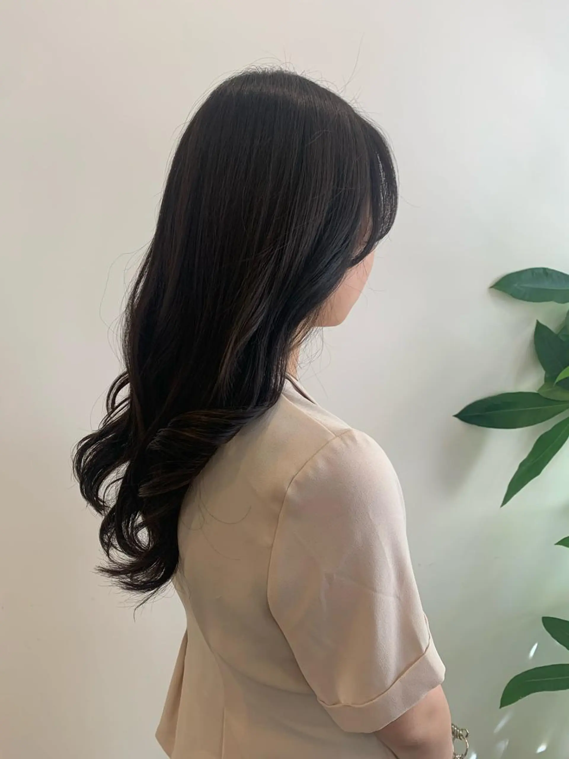 ロング カラー ブラウンカラー モカブラウン 顔周りカット ヨシンモリ 韓国風ヘア 韓国🇰🇷髪質改善 Chisaki치사키のヘアスタイル