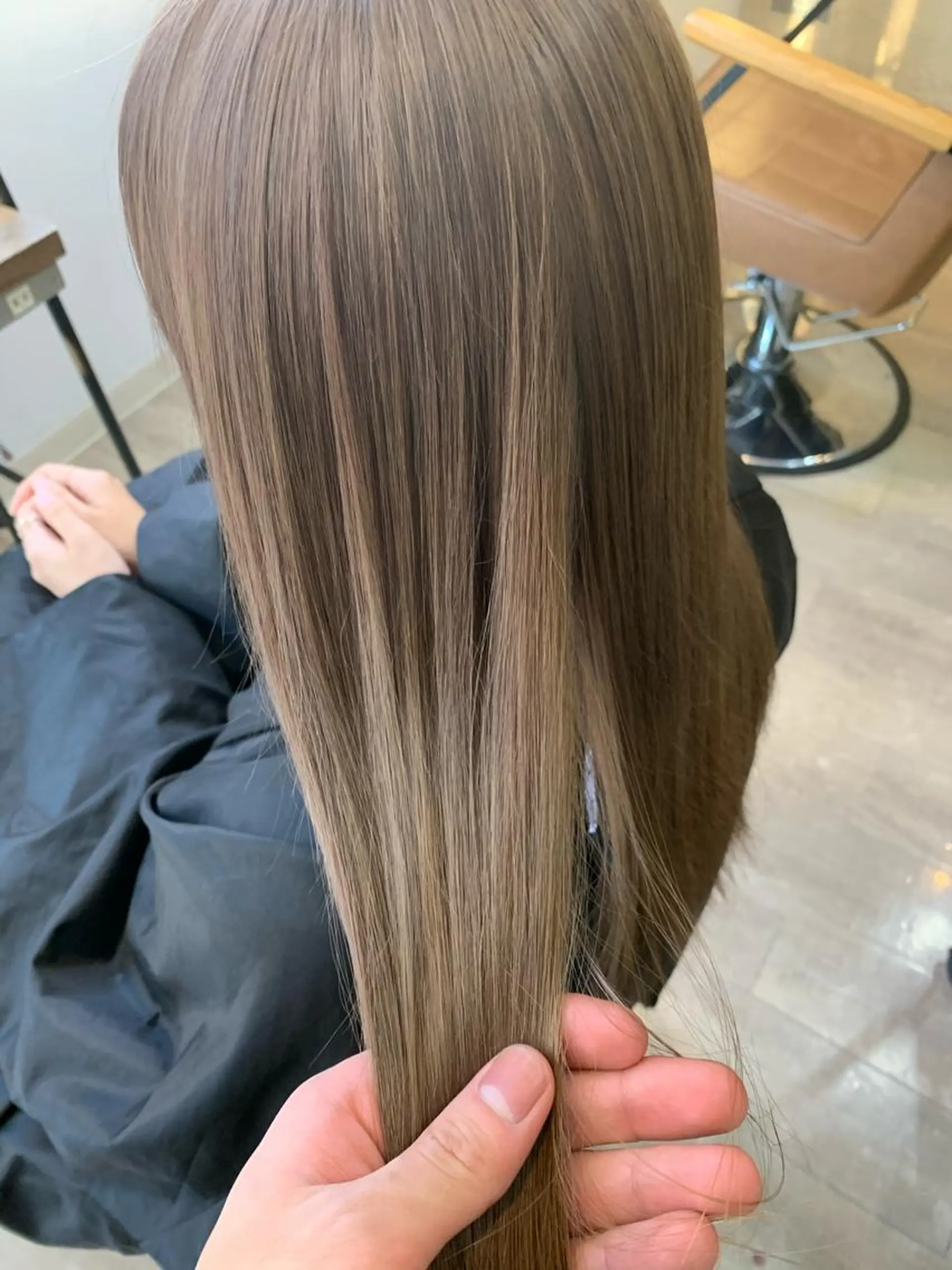 ロング カラー カラー特化美容師 💎EIKI💎のヘアスタイル