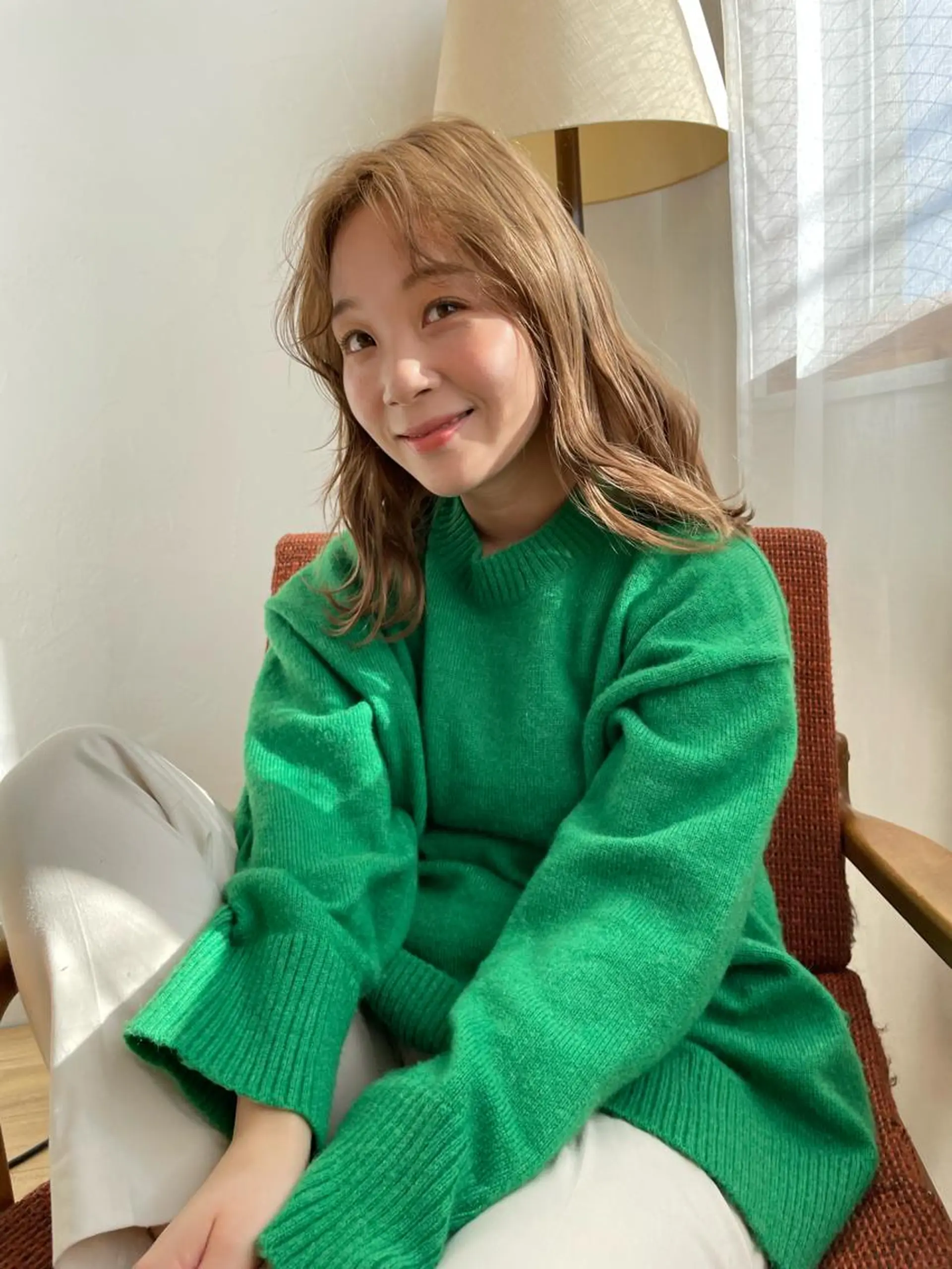 ミディアム カラー ヘアカラー トリートメント salowin梅田所属・レイヤー/顔周り /AKARIのヘアスタイル