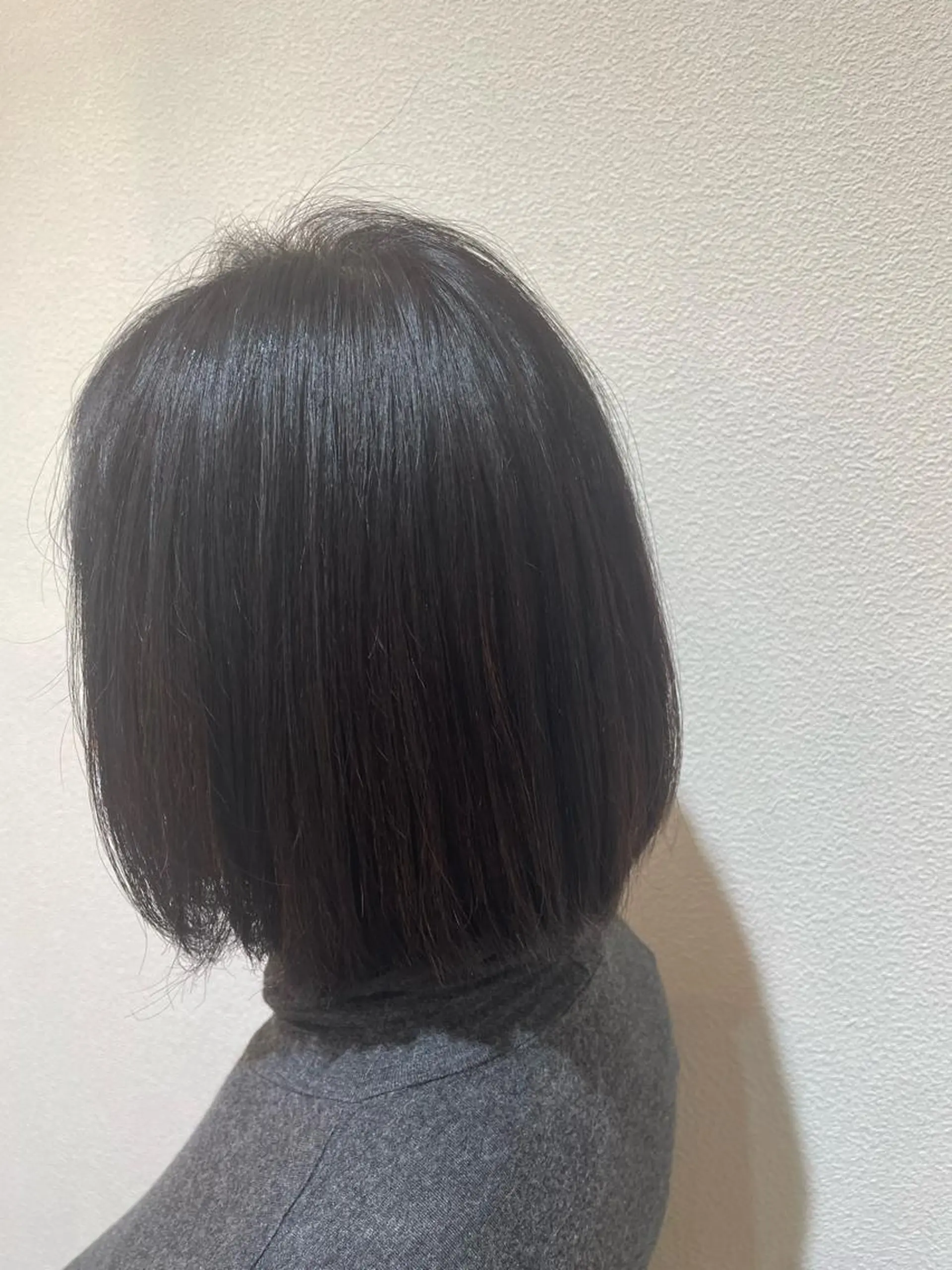 ミディアム カラー 山本 帆乃果のヘアスタイル