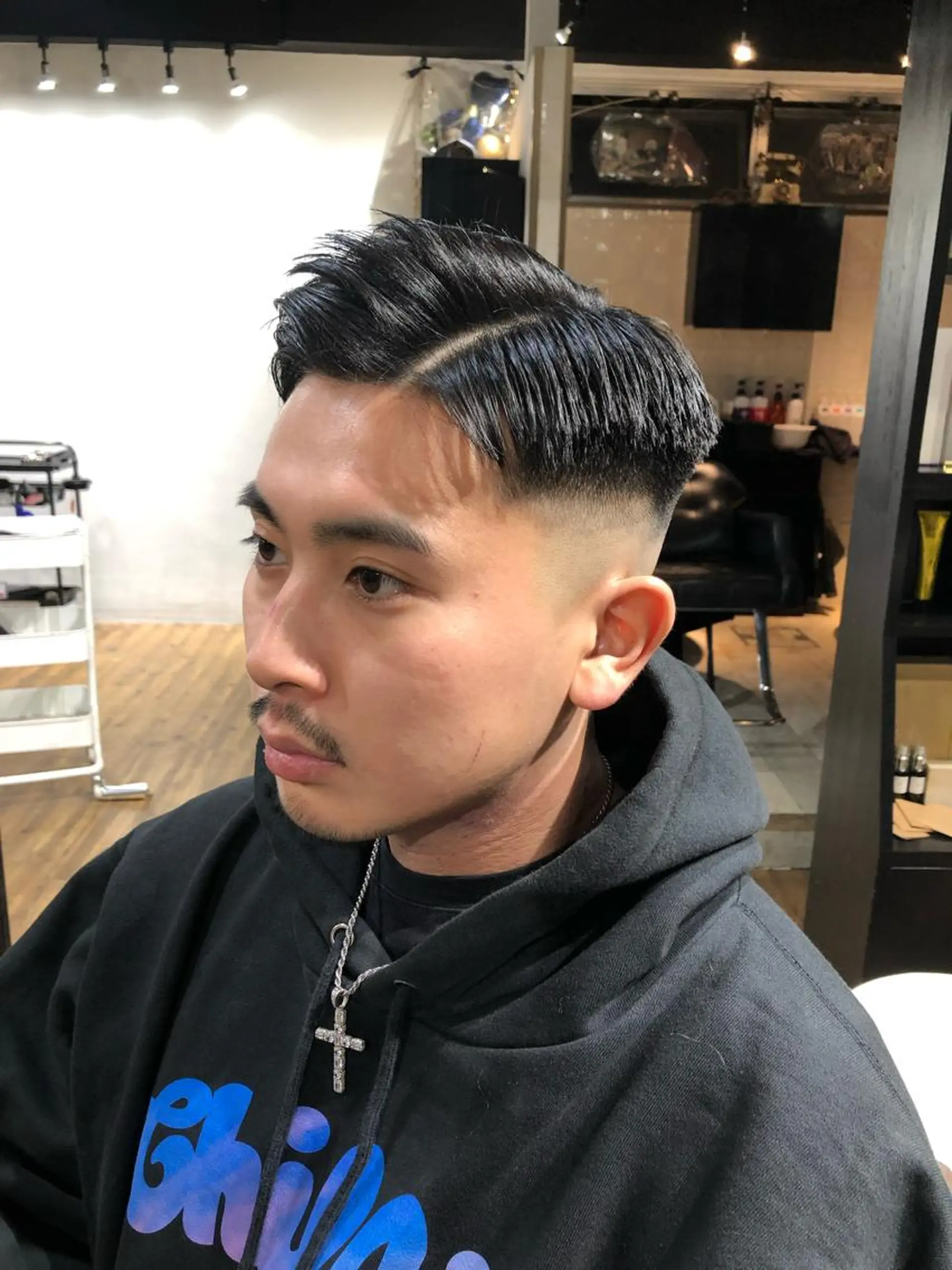 ショート カラー パーマ ヘアアレンジ メンズ カット ヘアカラー トリートメント 💎髪質改善特化💎 RUITOのヘアスタイル