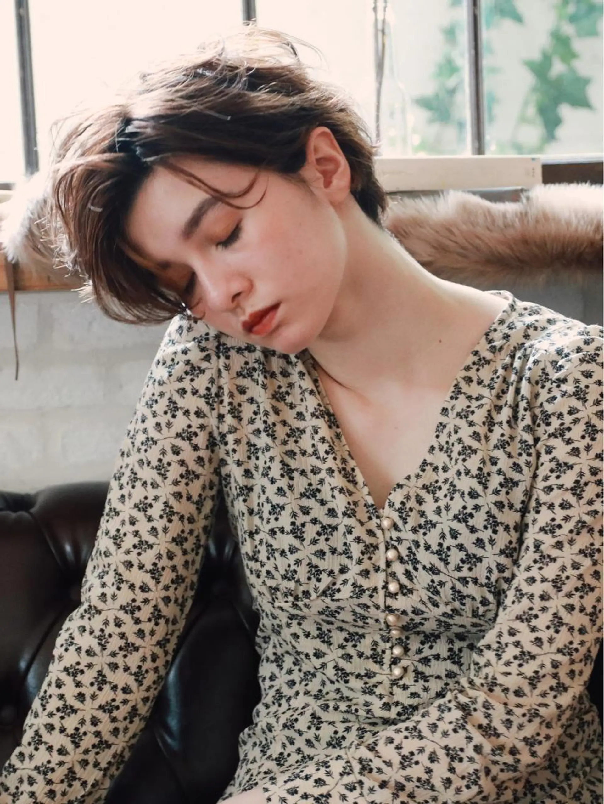 ショート カラー パーマ ボブ ショートヘア アンブレラカラー💫 フェイスフレーミングのヘアスタイル