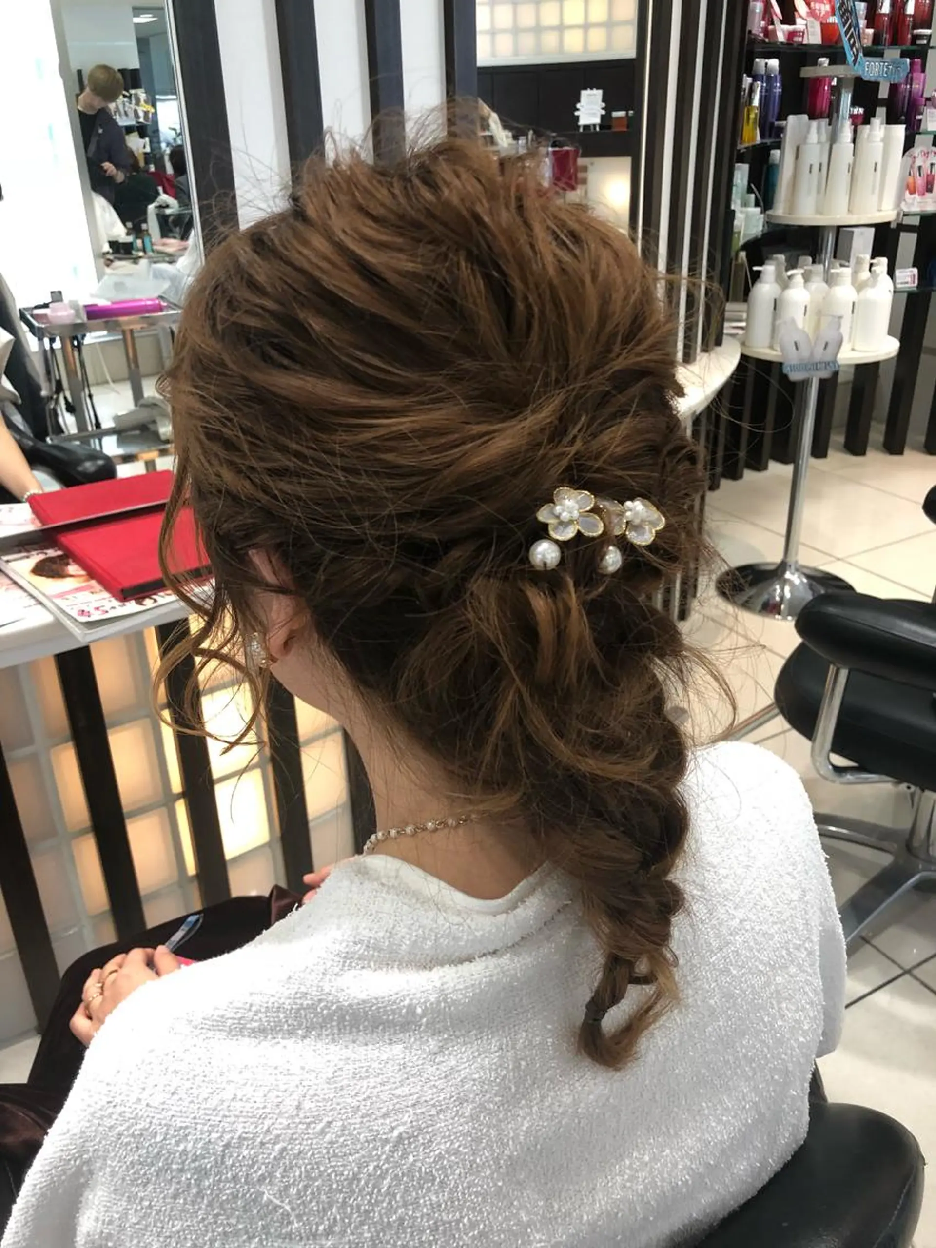 ヘアアレンジ 結婚式・ブライダル 岩倉 諒のヘアスタイル