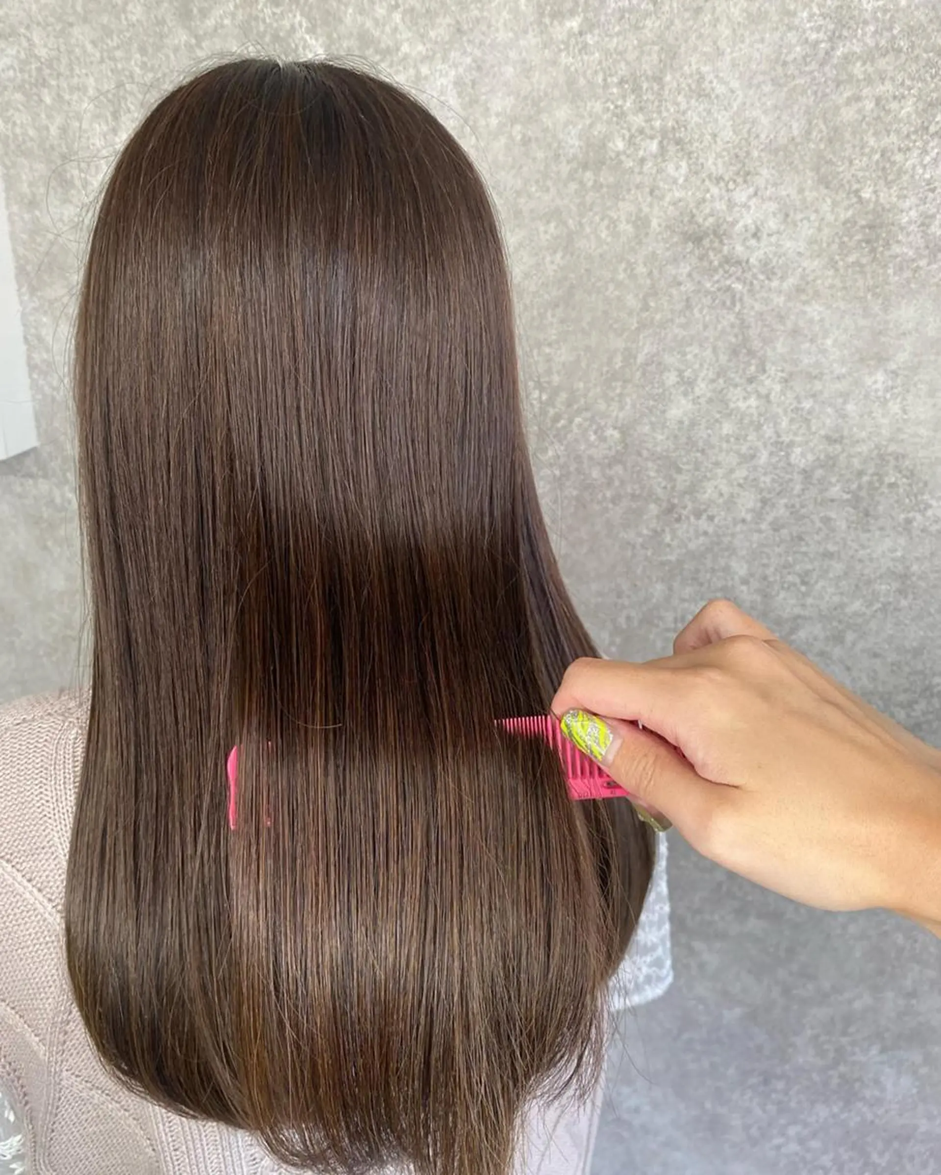 ロング カラー ベージュカラー モカベージュ UNDER vr 【アンダーバー】のヘアスタイル