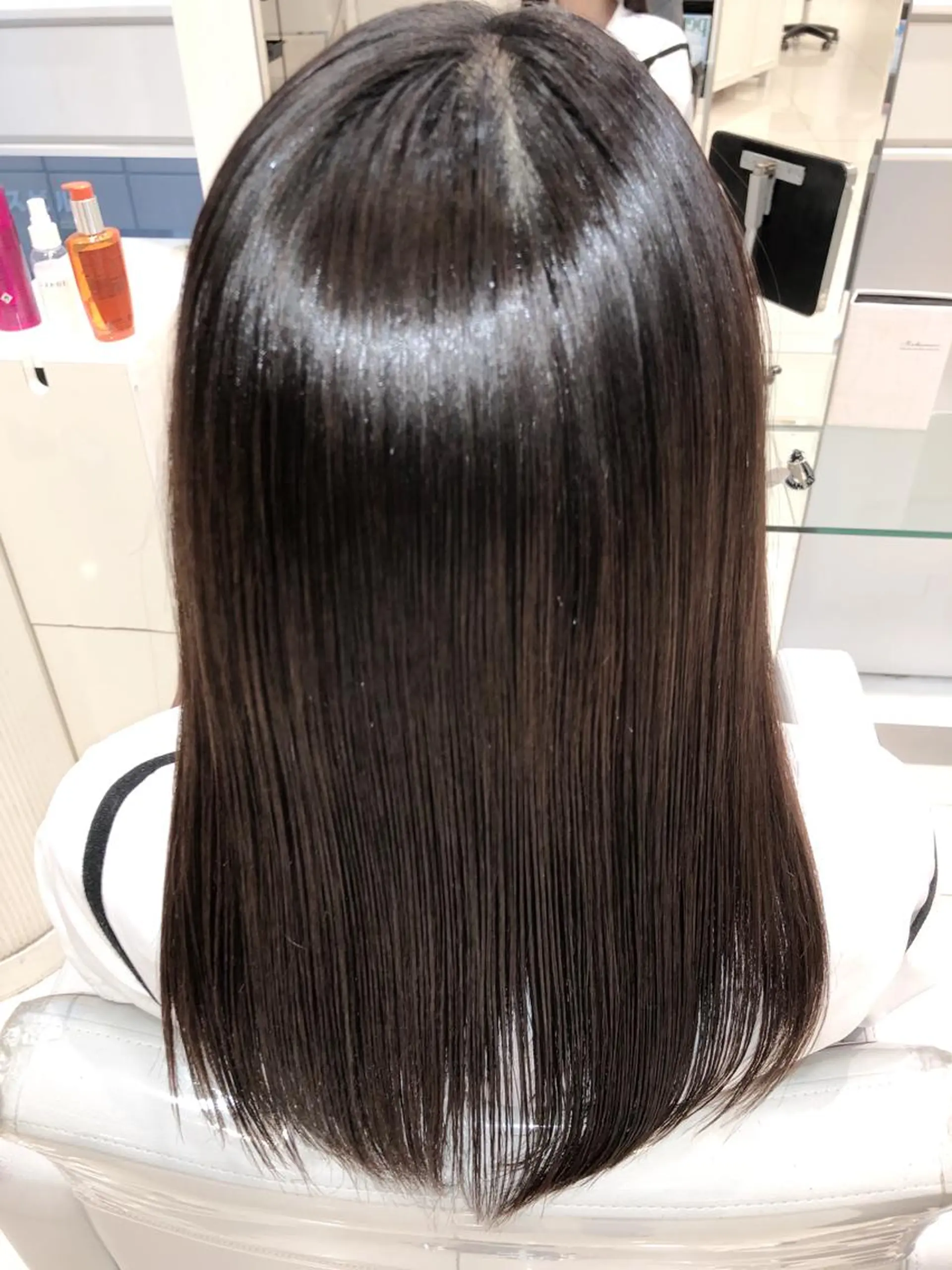 セミロング カット トリートメント 縮毛矯正/髪質改善 /ブリーチ/東陽町✨のヘアスタイル