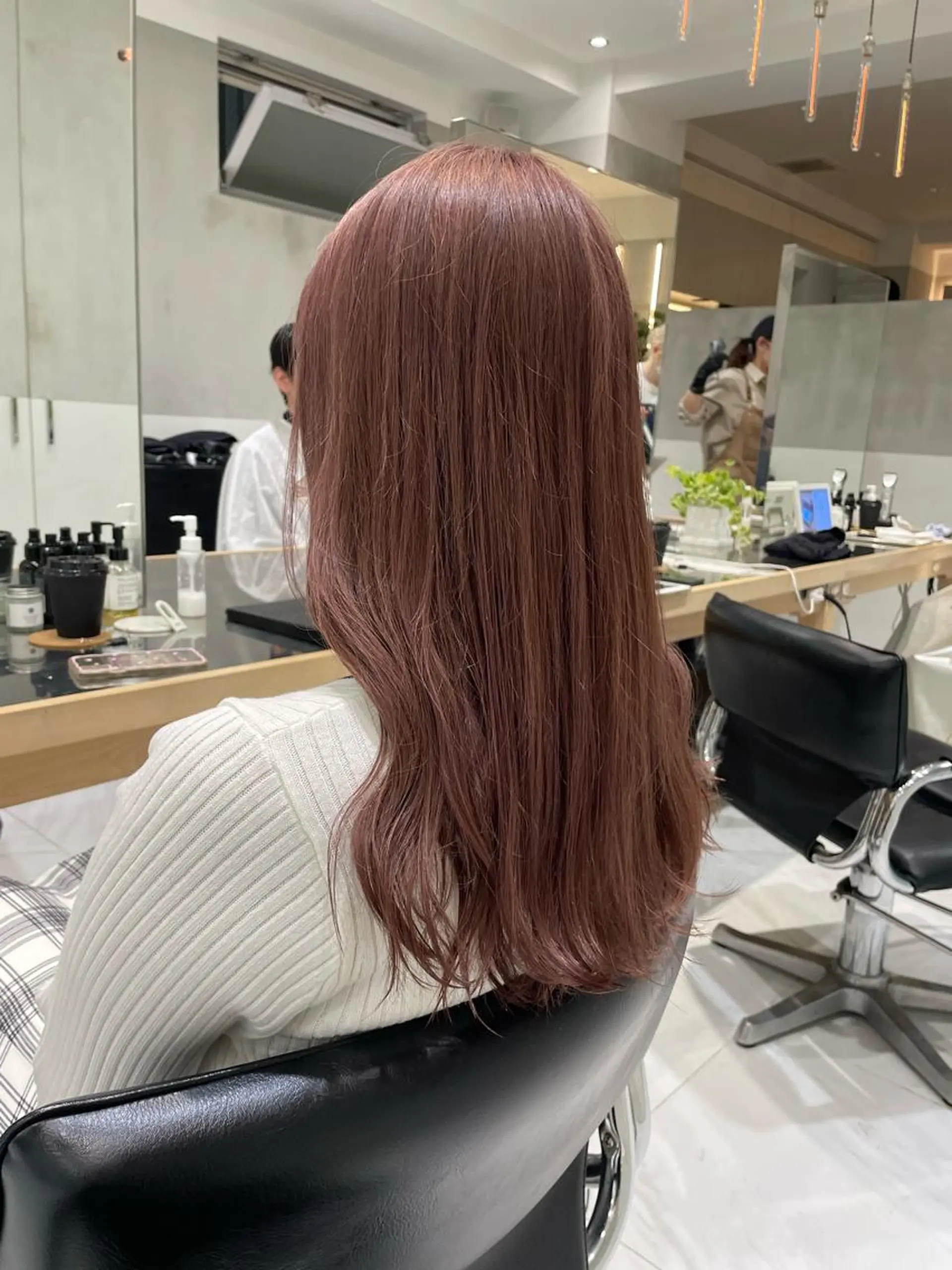 ロング カット ヘアカラー トリートメント ヘッドスパ ヘアセット オリーブ カラー✨有坂映哉のヘアスタイル