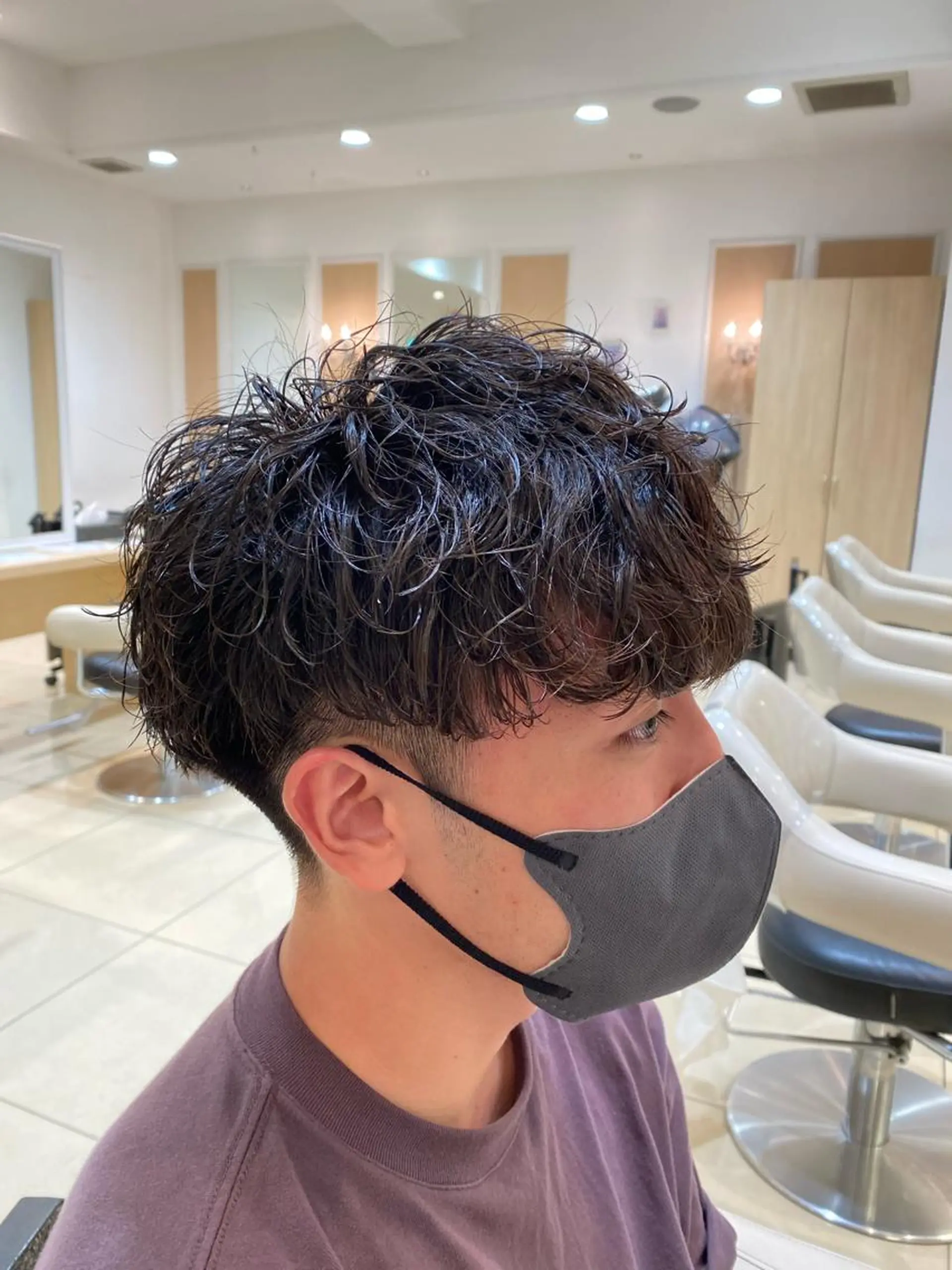 ショート パーマ メンズ カット パーマ メンズ特化型美容師 栗山勇人のヘアスタイル