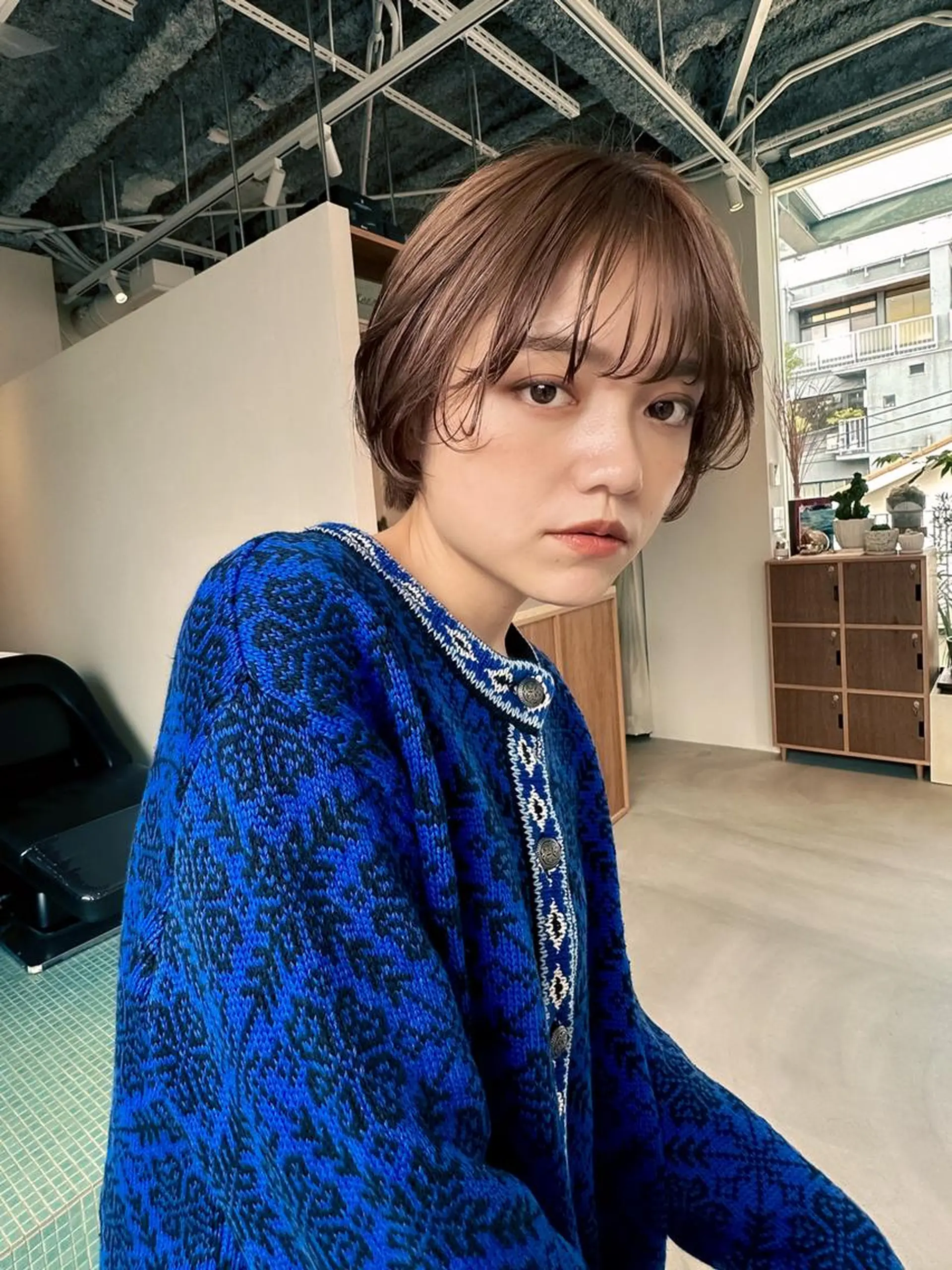 ミディアム カット ヘアカラー トリートメント yelm (official)のヘアスタイル