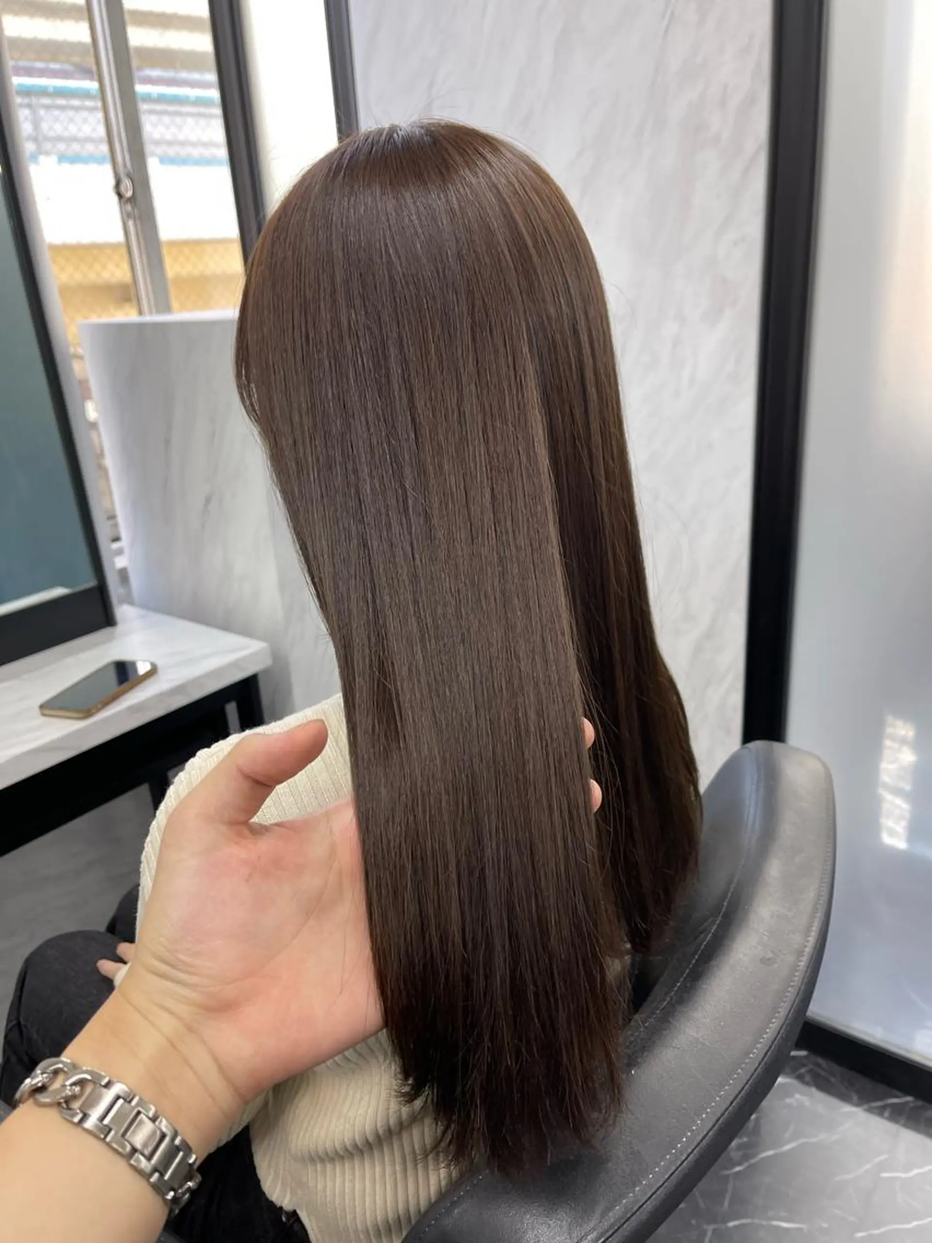 ロング カラー ヘアアレンジ assistant REIのヘアスタイル