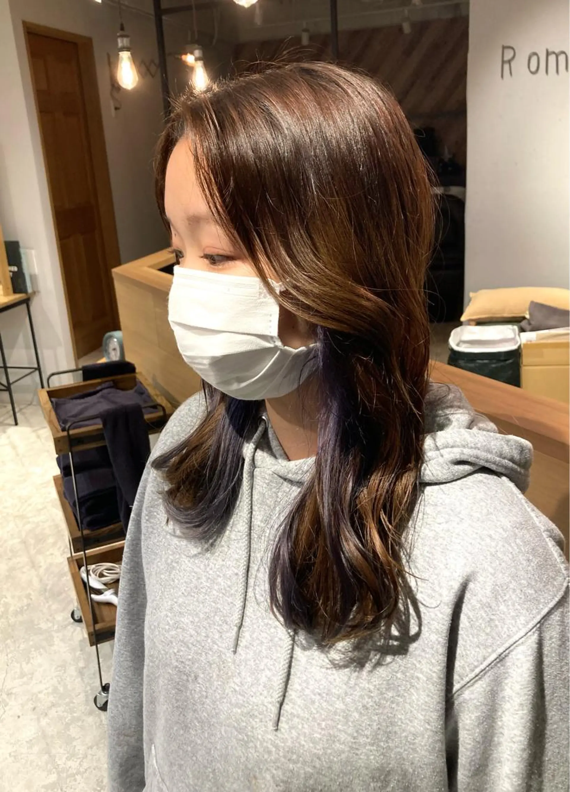ロング カラー アッシュ ブリーチ ラベンダーカラー ラベンダーアッシュ まるやま ゆいかのヘアスタイル