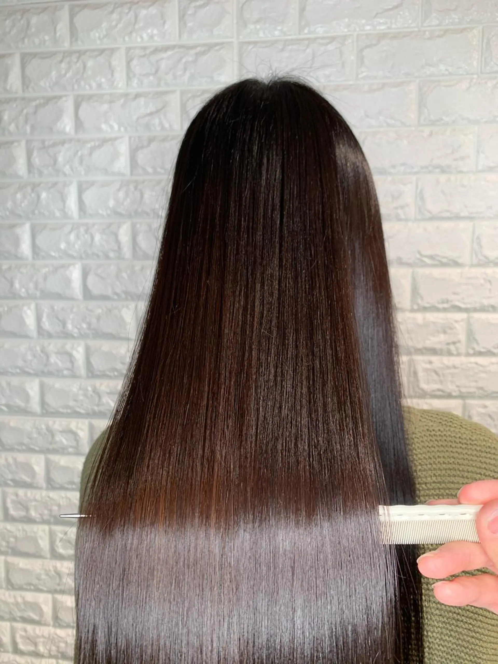 ロング 髪質改善 トリートメント ヘッドスパ Lee東三国 店長 谷辻誠志のヘアスタイル