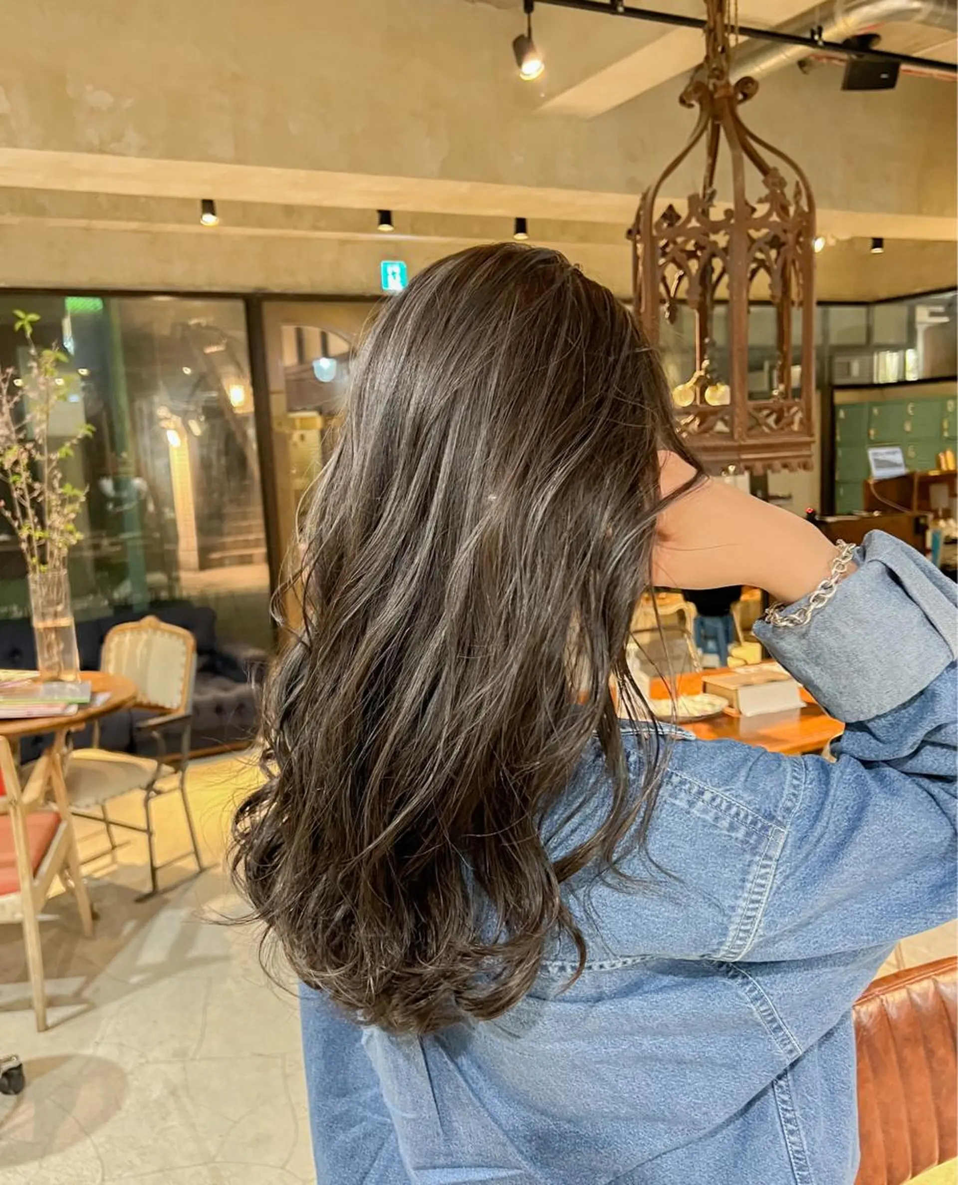 ミディアム カラー カット ヘアカラー トリートメント 海外デザイン🇺🇸 石渡諒太のヘアスタイル