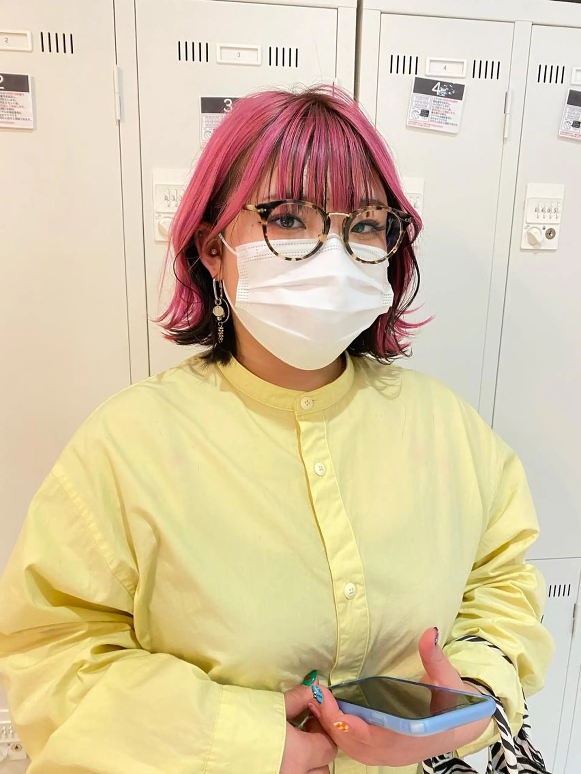 カラー 黒髪 デザインカラー ハイトーンカラー ピンクカラー Erina レイヤー/似合わせ♡のヘアスタイル