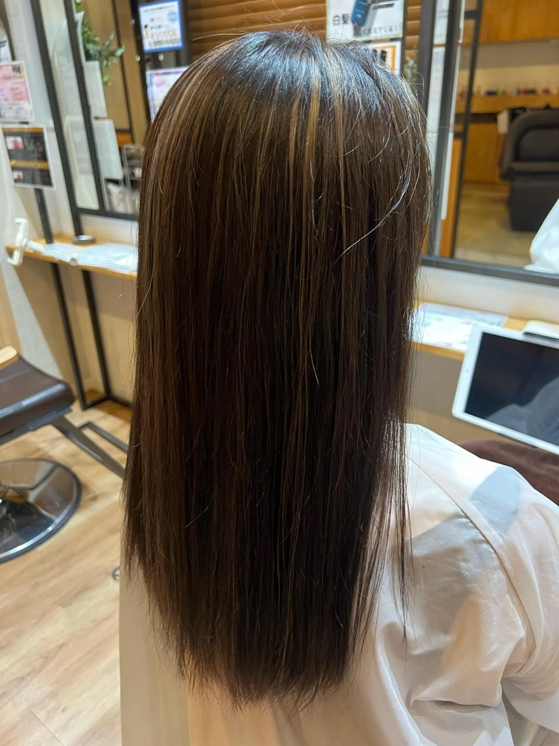 ロング カラー ハイトーンカラー 坂本 翼のヘアスタイル