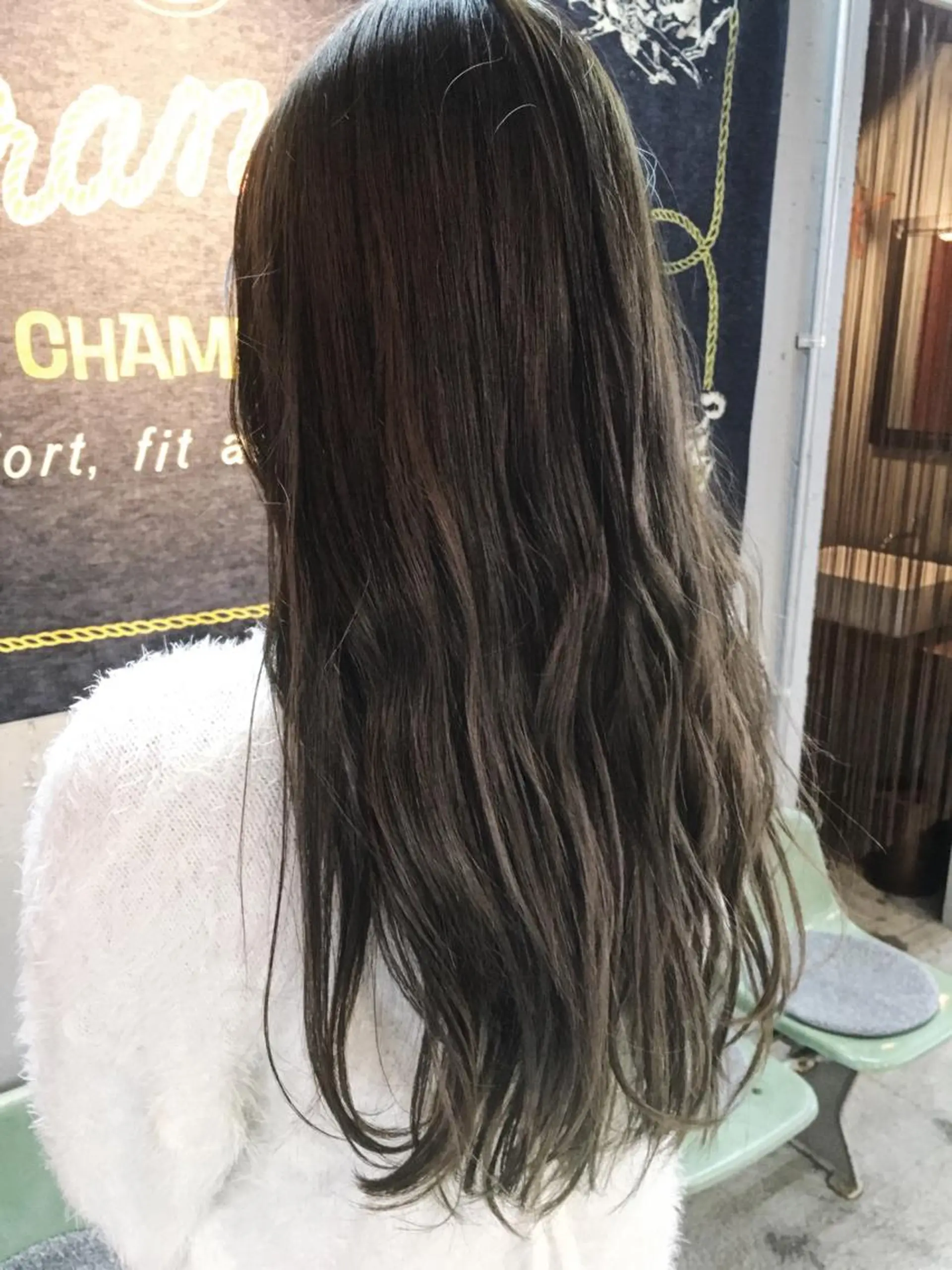 ロング カラー 透明感カラー グラデーションカラー ハイライトカラー ハイライト ヘアカラー トリートメント 代表 中島貴志のヘアスタイル