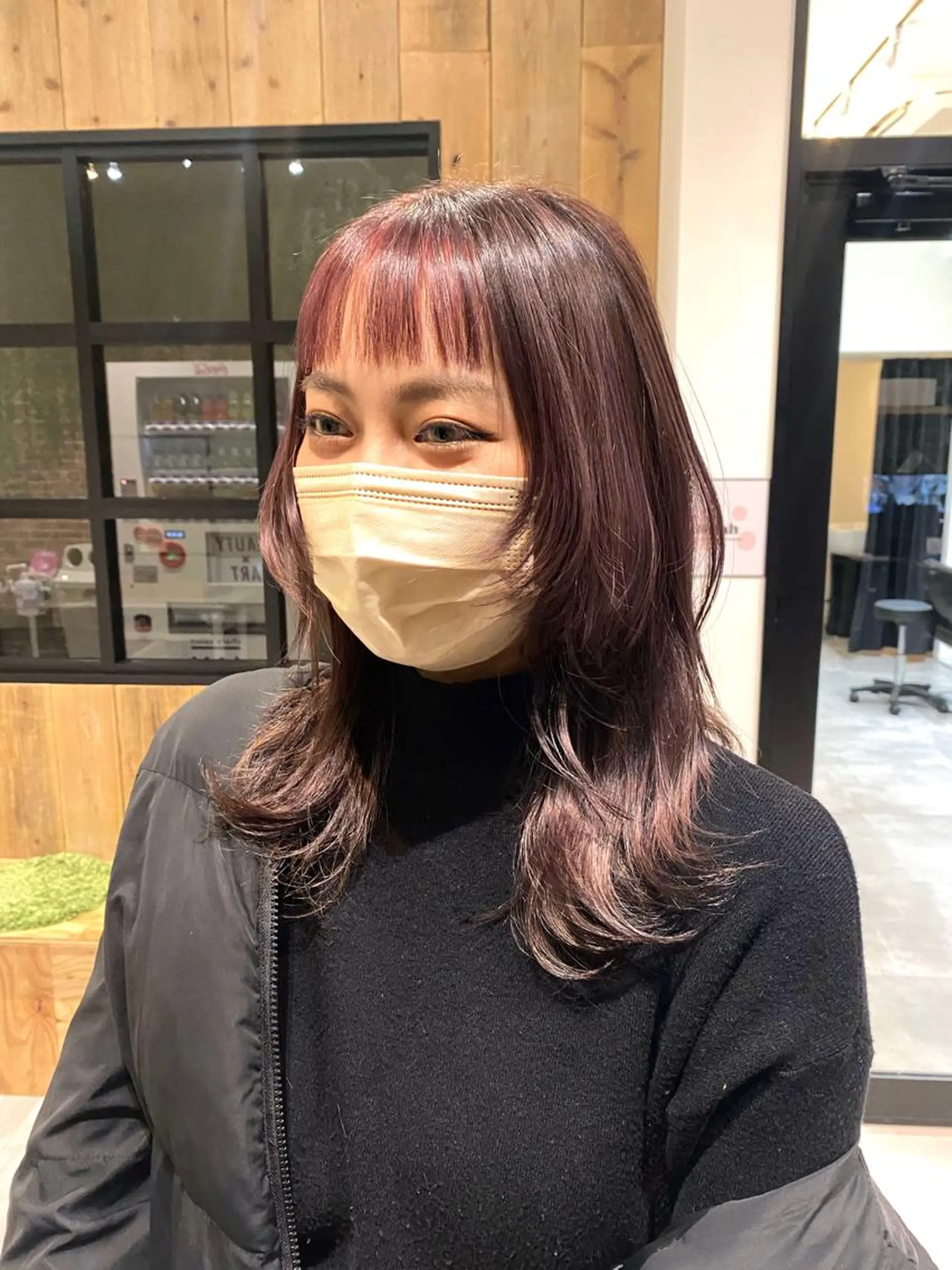 セミロング カラー ブラウンカラー ピンクカラー ピンクブラウン ウルフカット しおり/パーマ/ newi町田のヘアスタイル