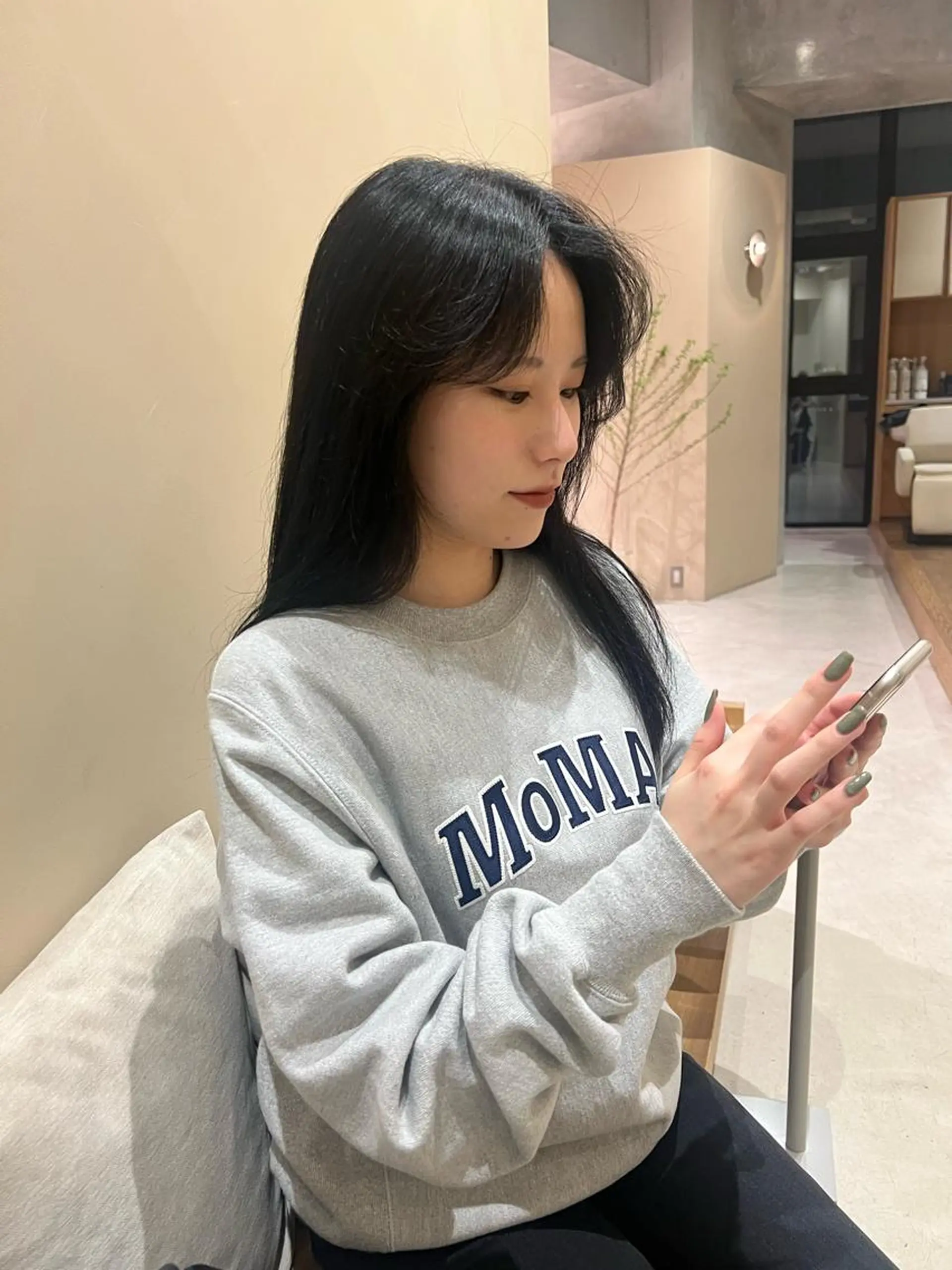 ロング レイヤーカット NERO加藤木麻彩のヘアスタイル