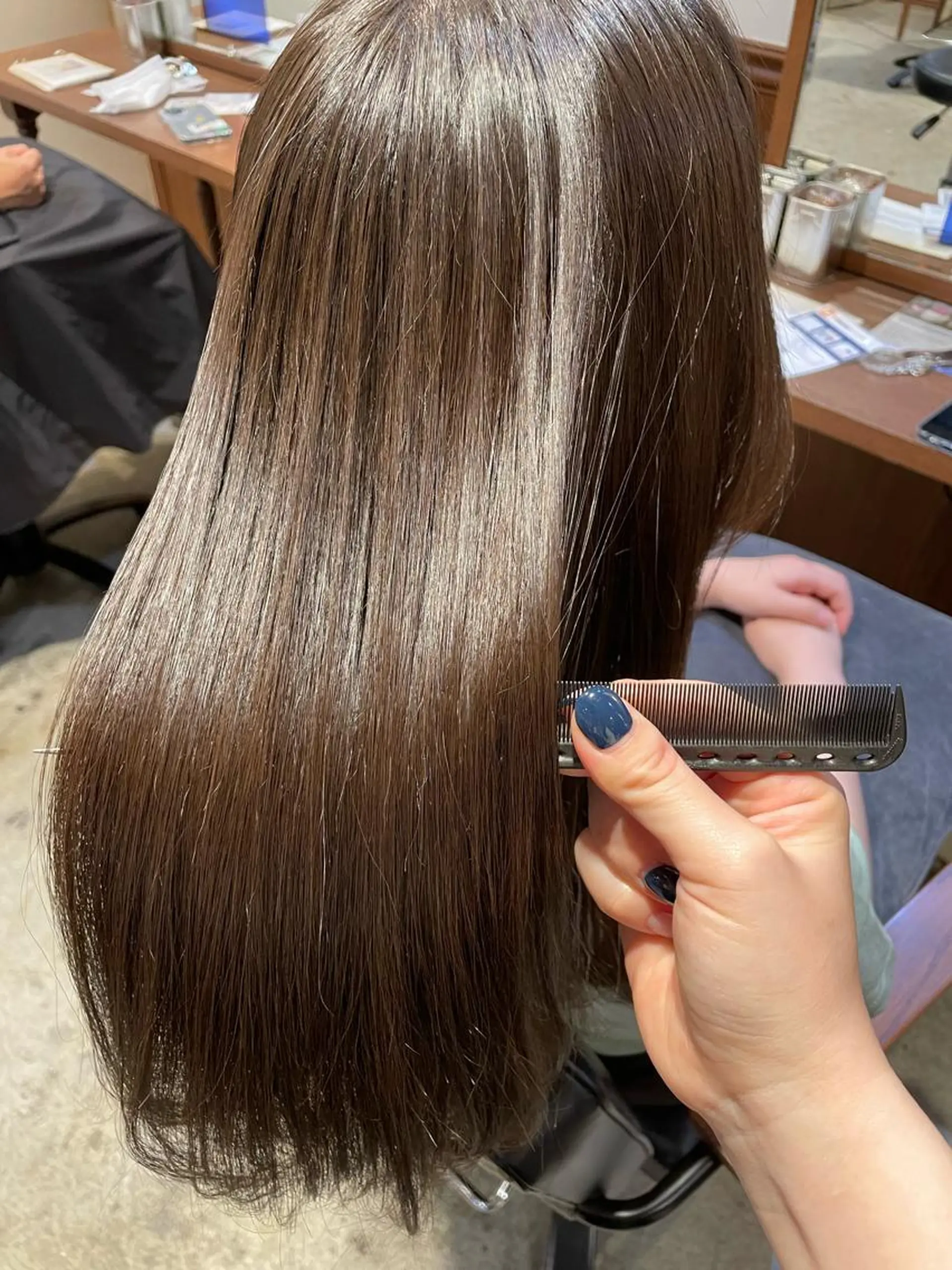 ロング カット 縮毛矯正 トリートメント ｅｒｉ 🧴🫧のヘアスタイル