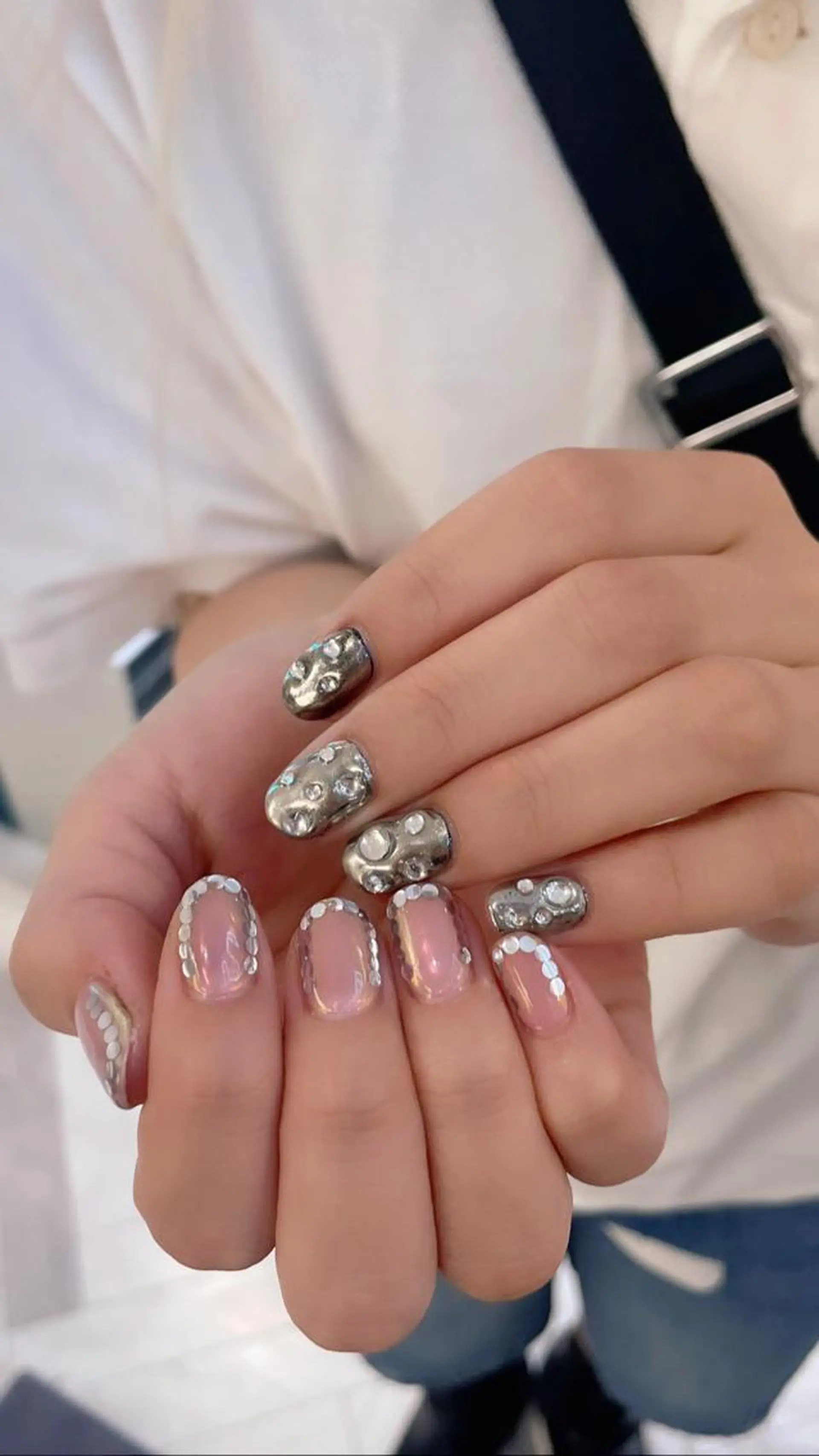 ネイル クルミ/ 💕ワンホンネイルのネイルデザイン