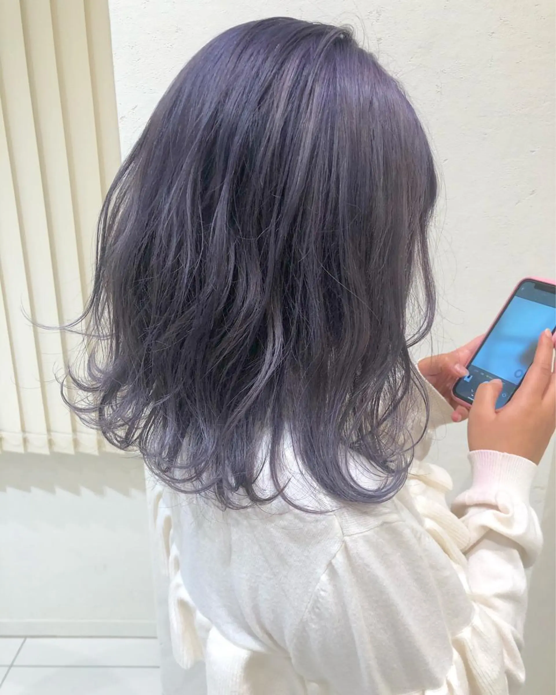 ミディアム カラー パーマ ヘアアレンジ ベージュカラー ヘアカラー ハイトーン特化🤍 浦住のヘアスタイル