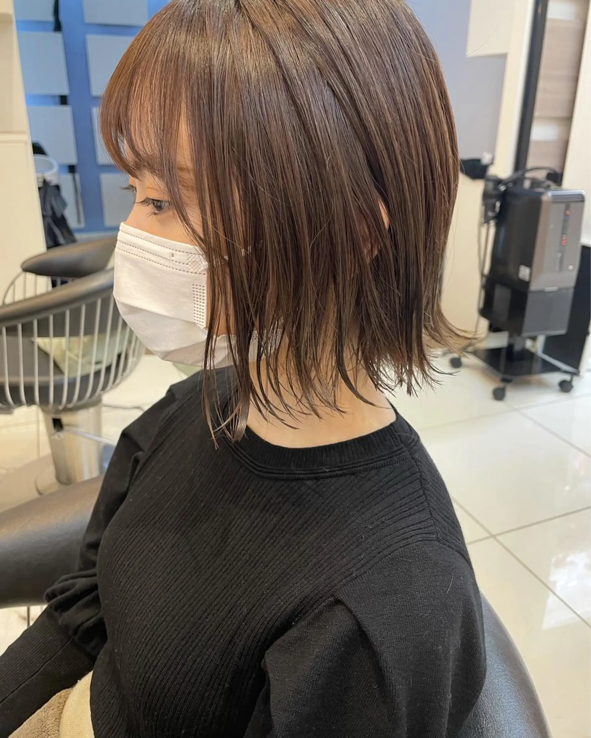 ミディアム 外ハネヘア 透明感カラー/ くびれヘア/館岡俊平のヘアスタイル