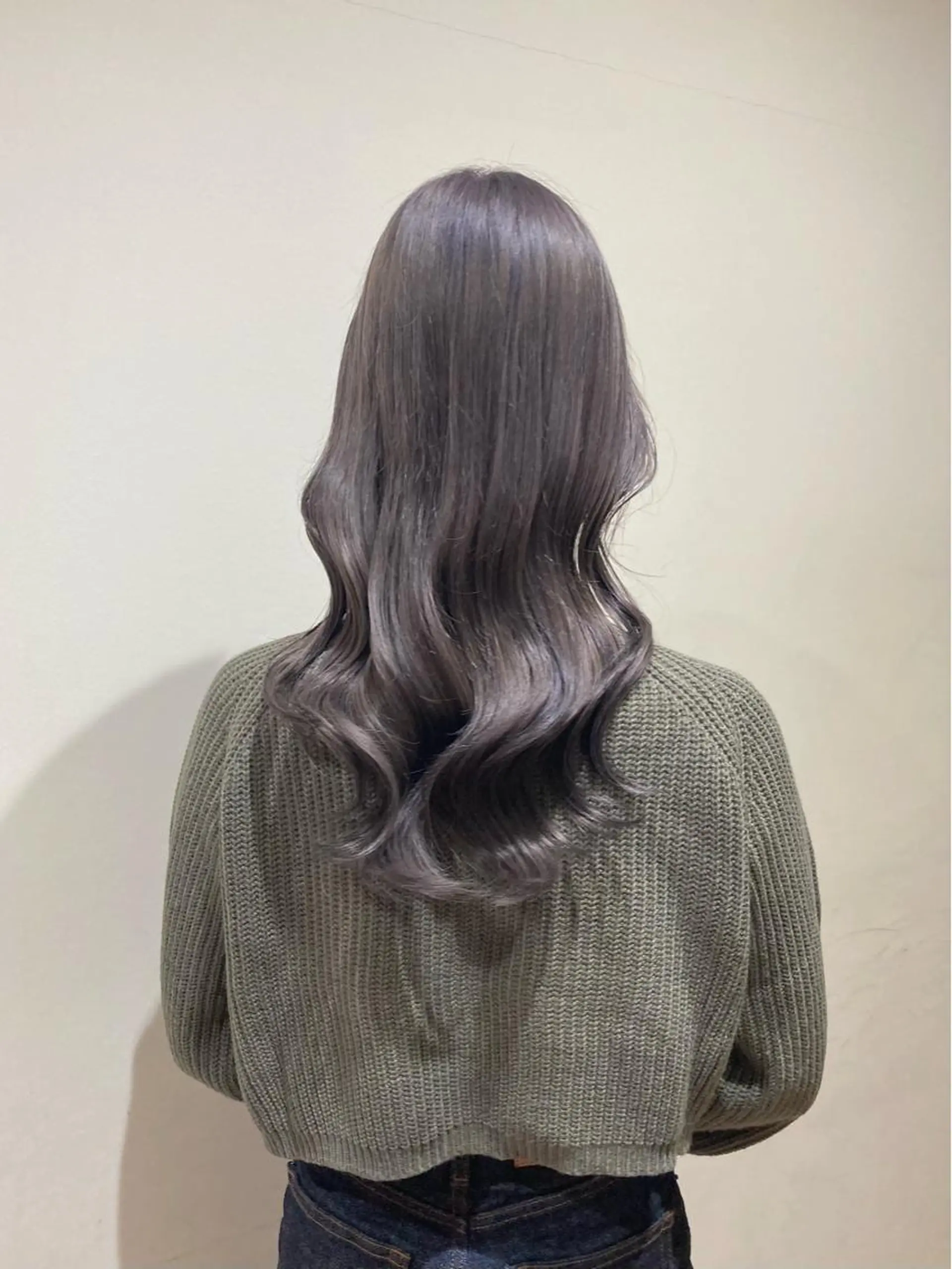 ロング ヘアカラー トリートメント 梅山 美侑のヘアスタイル