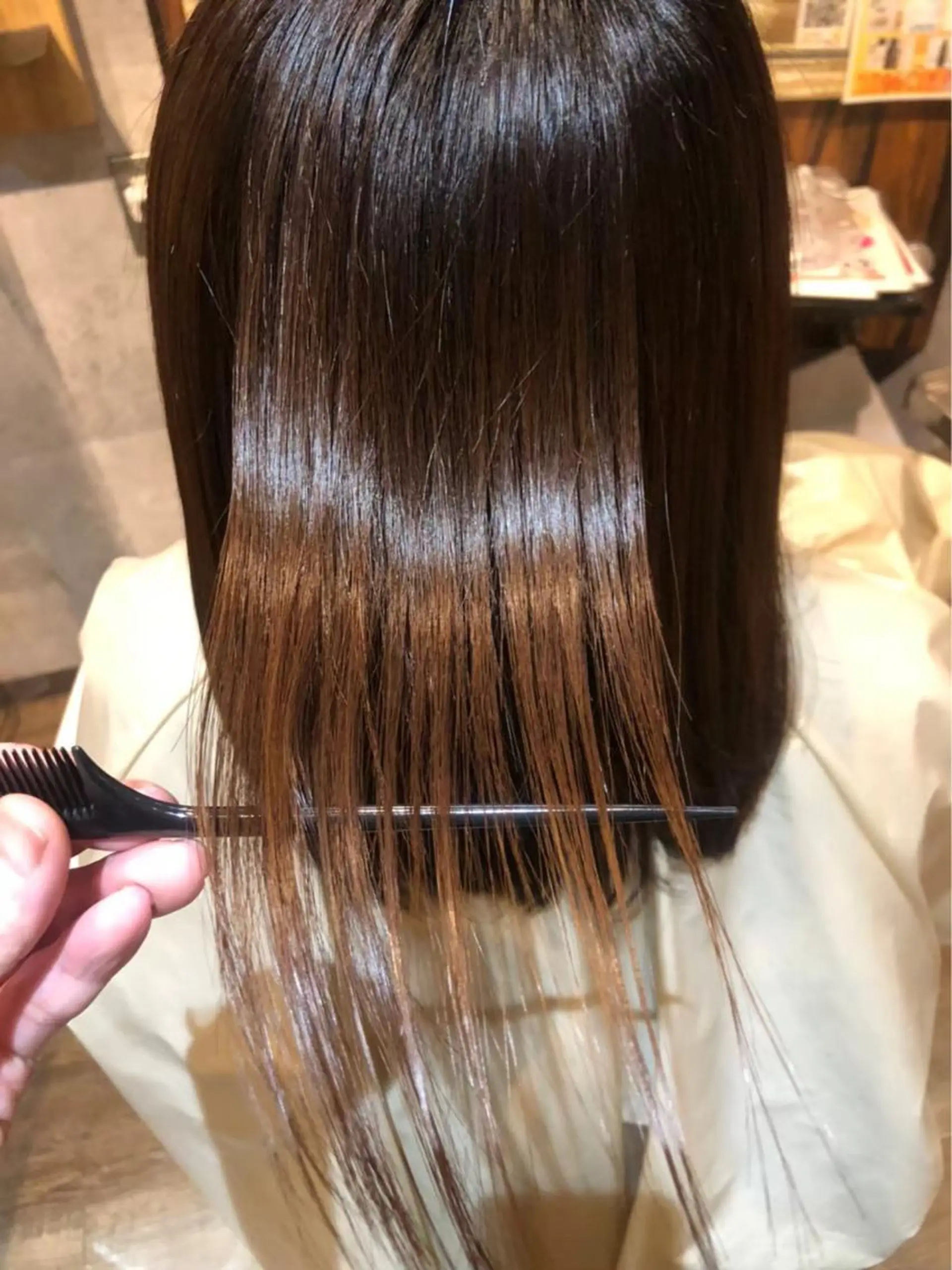 ロング イヤリングカラー Ai 浅草橋店のヘアスタイル