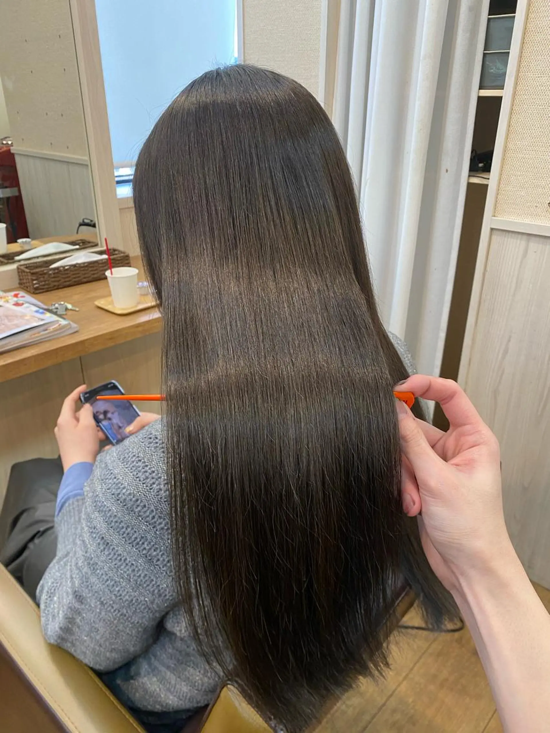 ロング カット ヘアカラー トリートメント NUMBER 天王寺YUYAのヘアスタイル