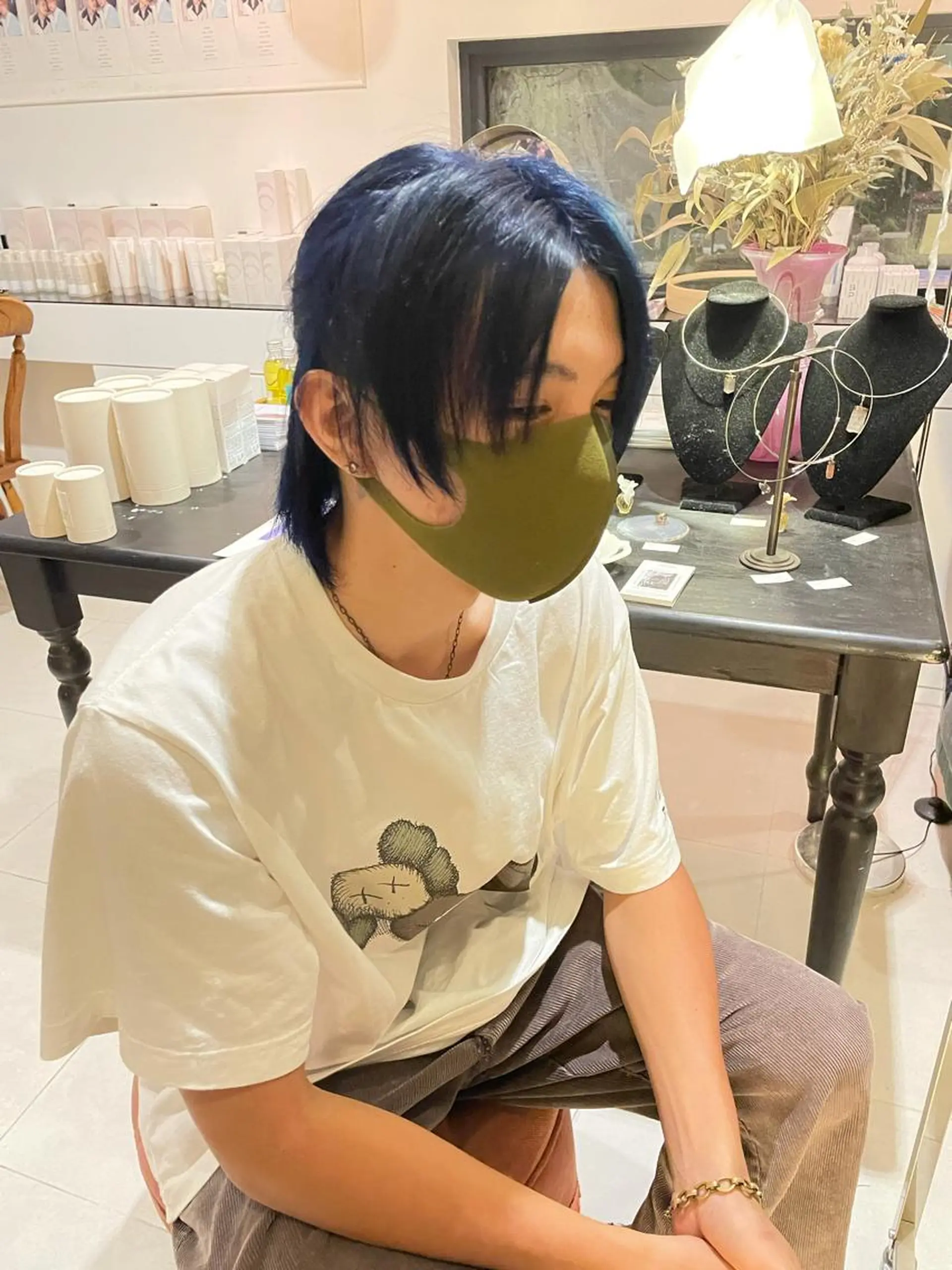 カラー メンズ ブルーカラー ヘアカラー トリートメント アオキ リノのヘアスタイル