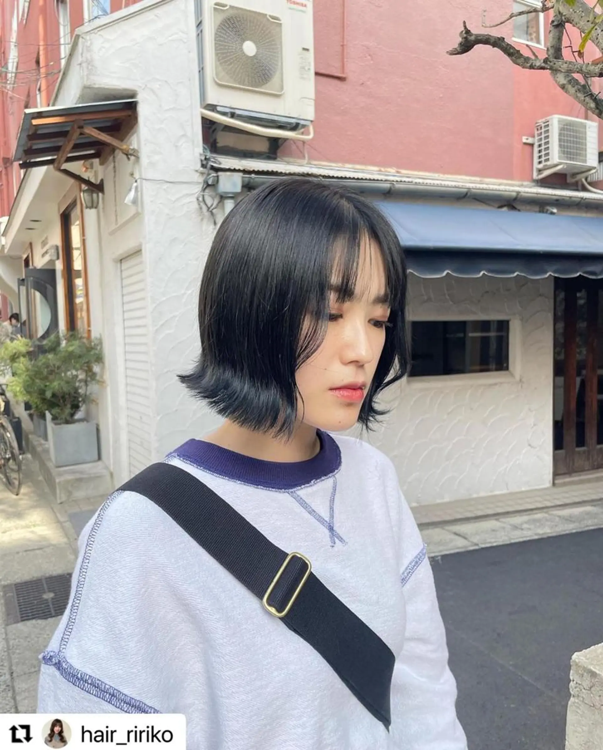 ミディアム カラー メンズ 切りっぱなしボブ 黒髪 ブルーカラー ブルーブラック ネイビーカラー 🩷Eny terrace🩷のヘアスタイル