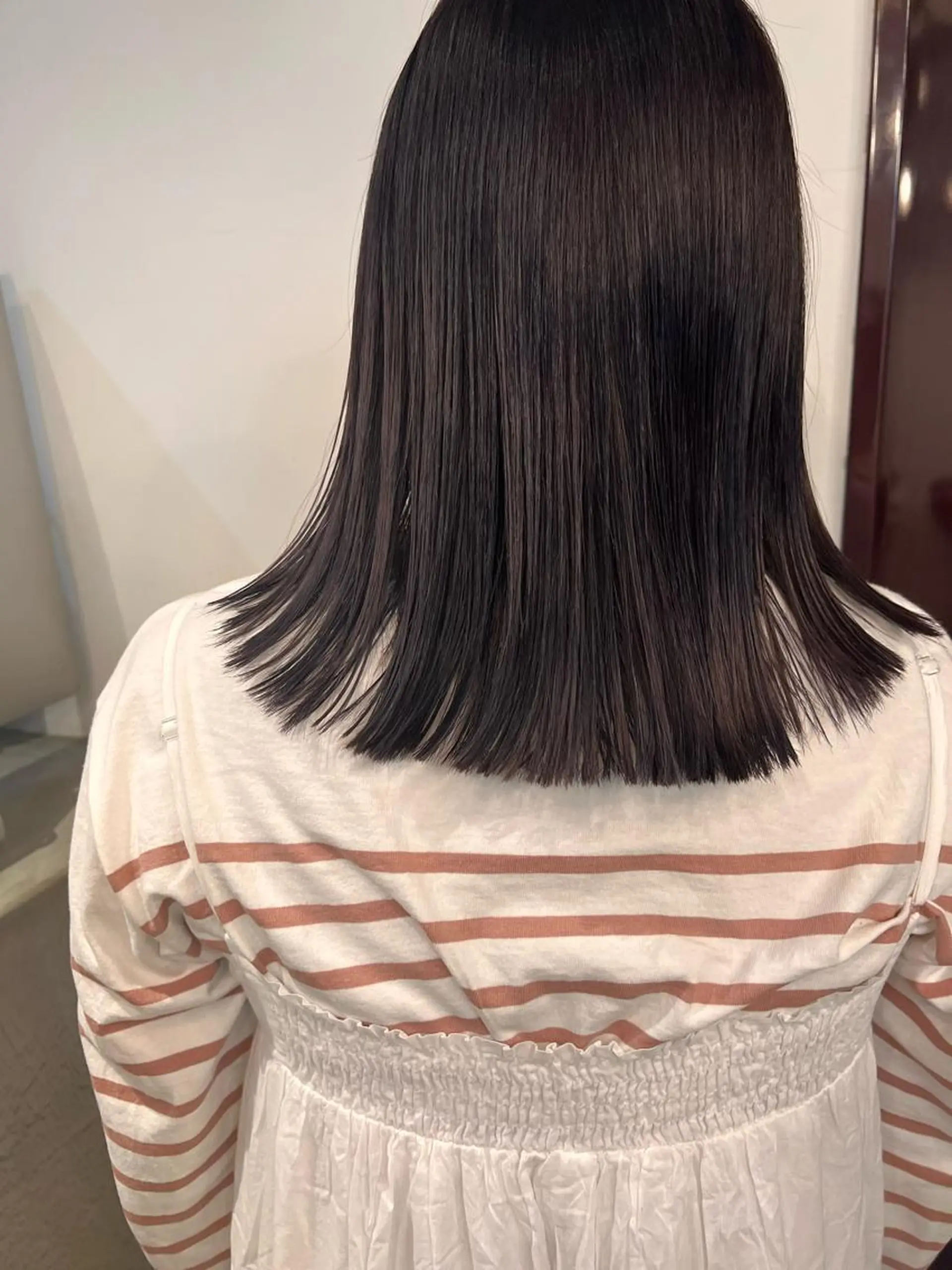 ミディアム vixus mamiのヘアスタイル