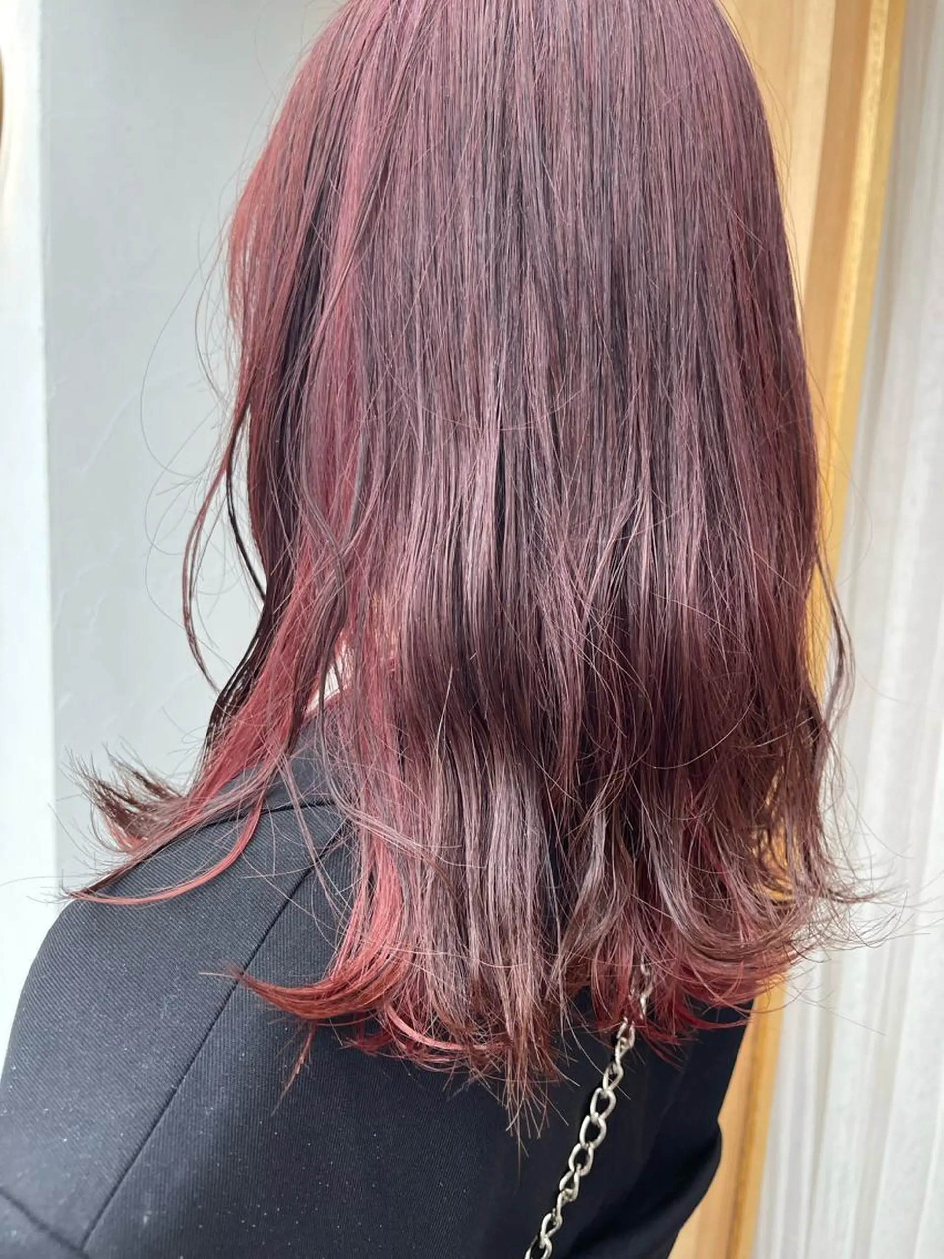 ミディアム カラー ブリーチ ピンクカラー 由比藤理子 ブリーチカラー🌈のヘアスタイル