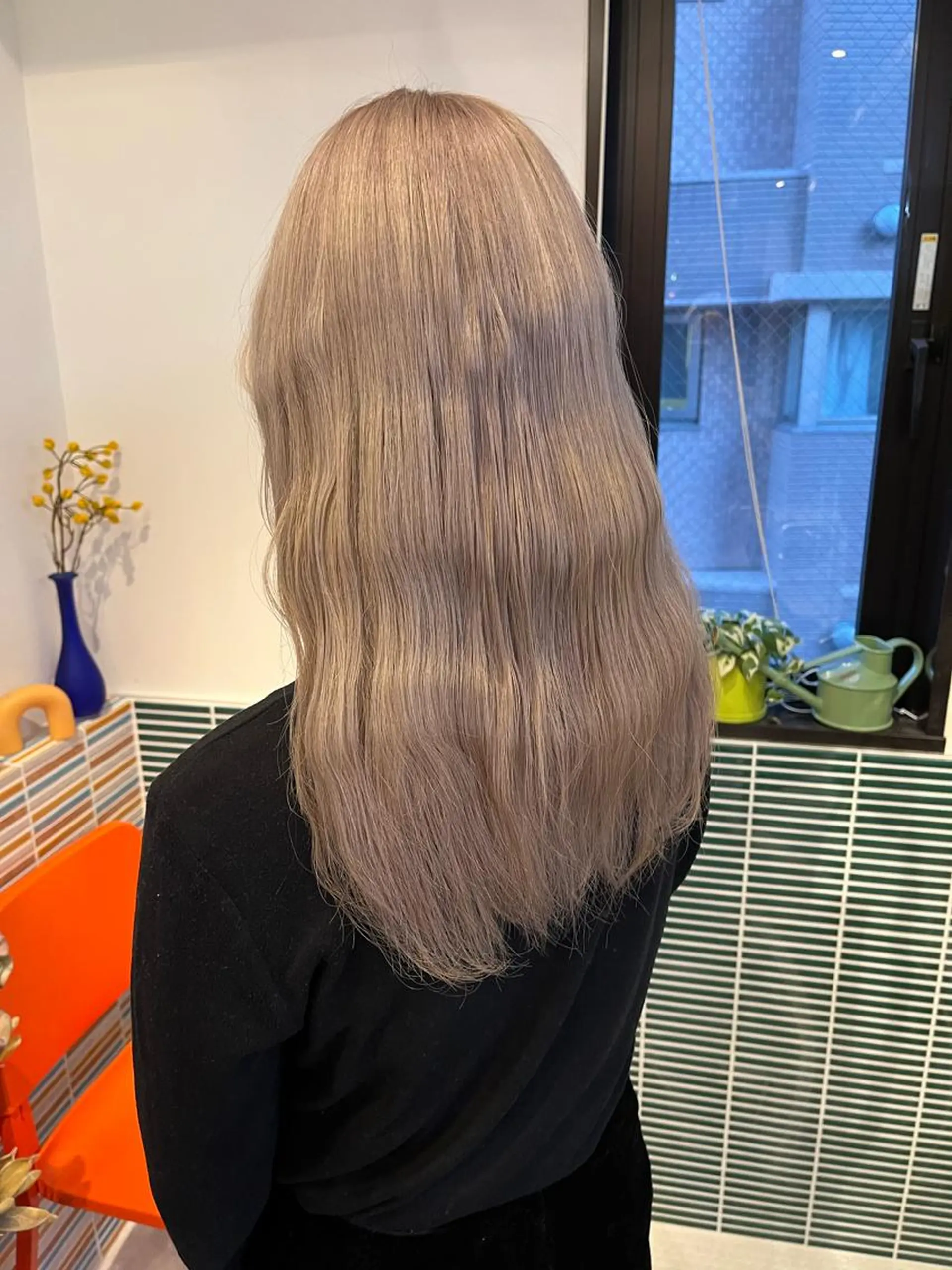 ロング カラー ベージュカラー ブリーチ ホワイトベージュ カット ヘアカラー トリートメント 🩷ハイトーン透明感 レイヤー🩷ユリカのヘアスタイル