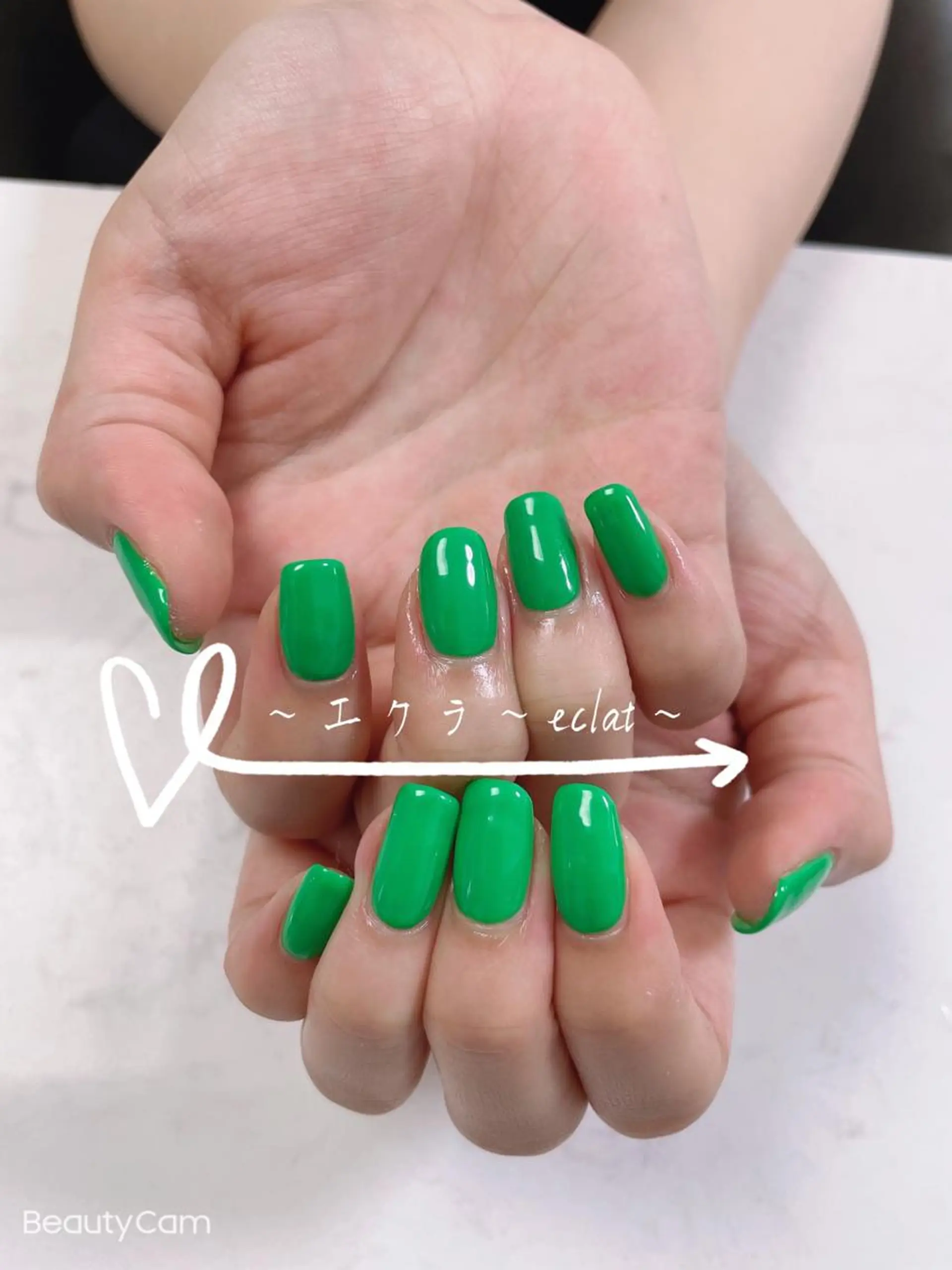 ネイル ネイルサロンエクラ 🫧Shizukaのネイルデザイン