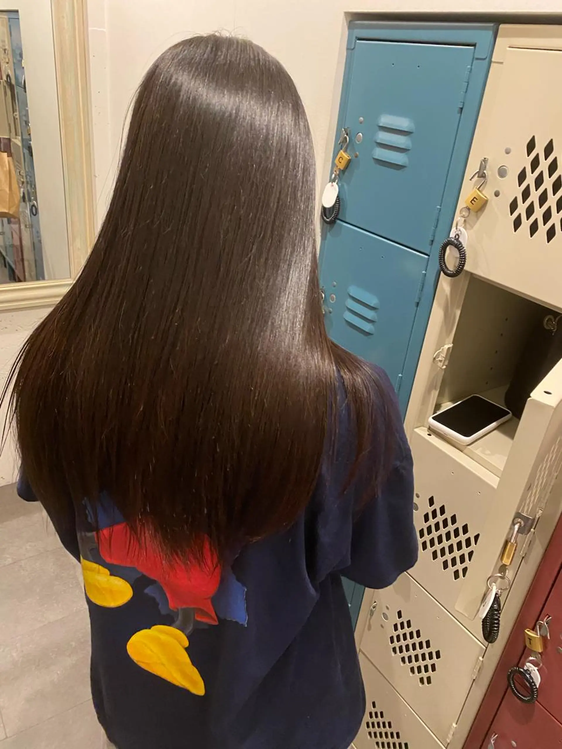 ミディアム 縮毛矯正 無料カットモデル 丸川英心のヘアスタイル