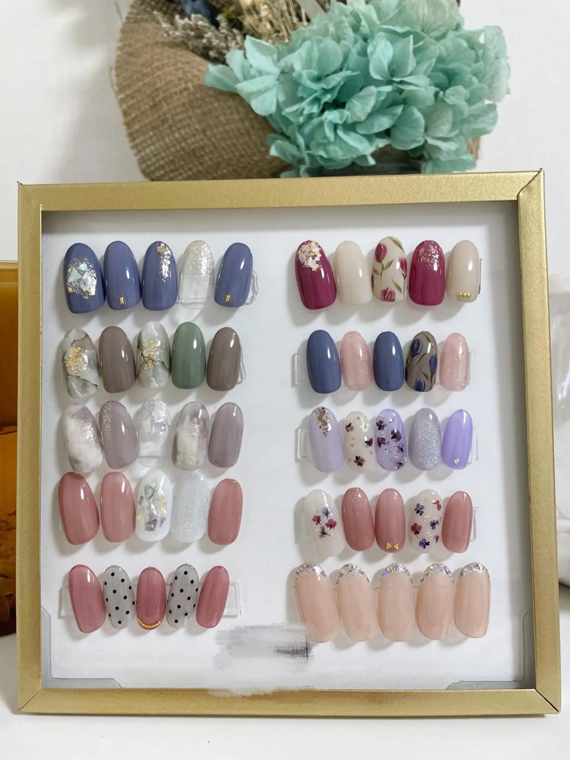 ネイル Flowers Tomomiのネイルデザイン