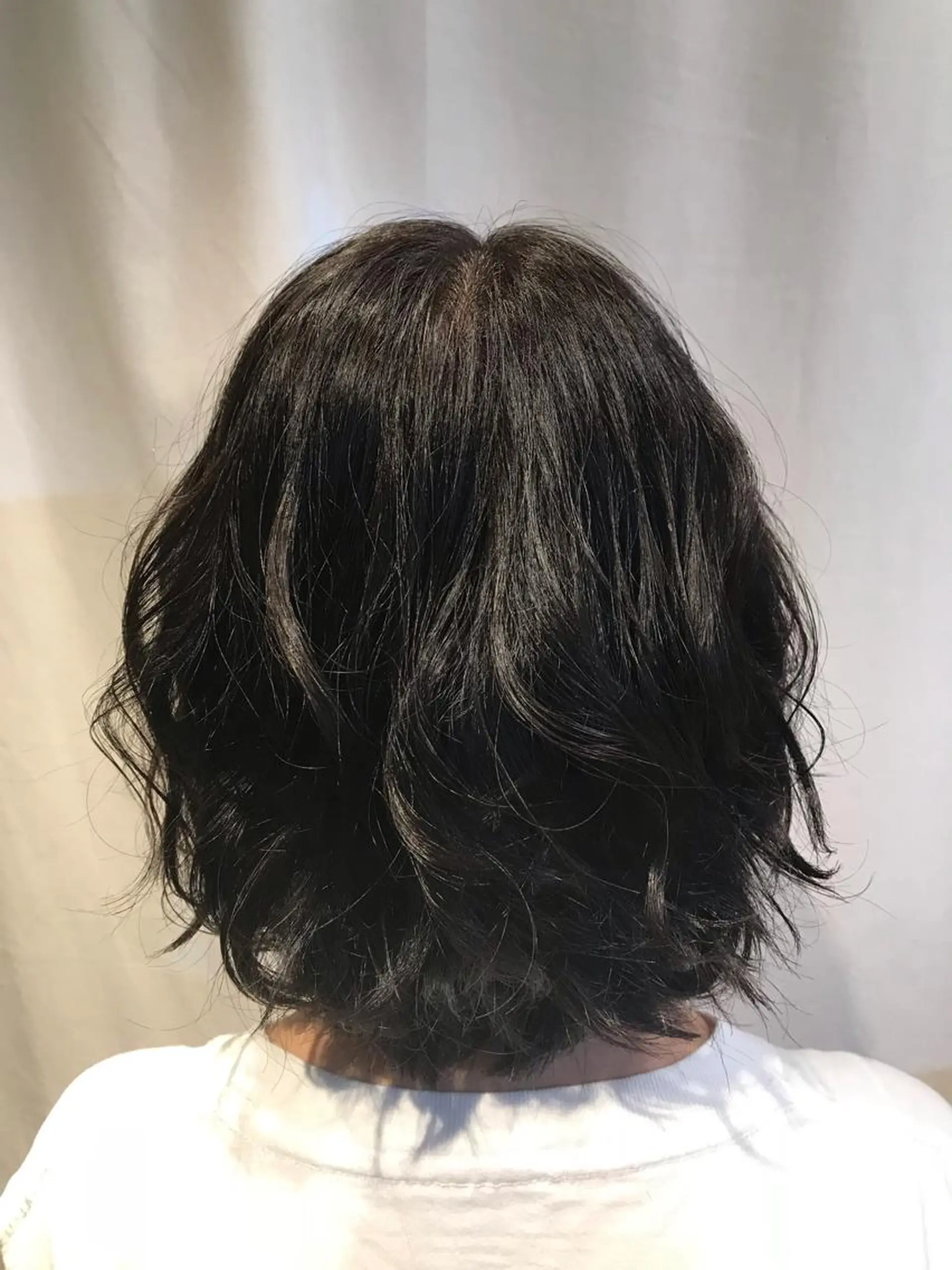 ミディアム 小杉輝/ショート /艶カラー✨のヘアスタイル