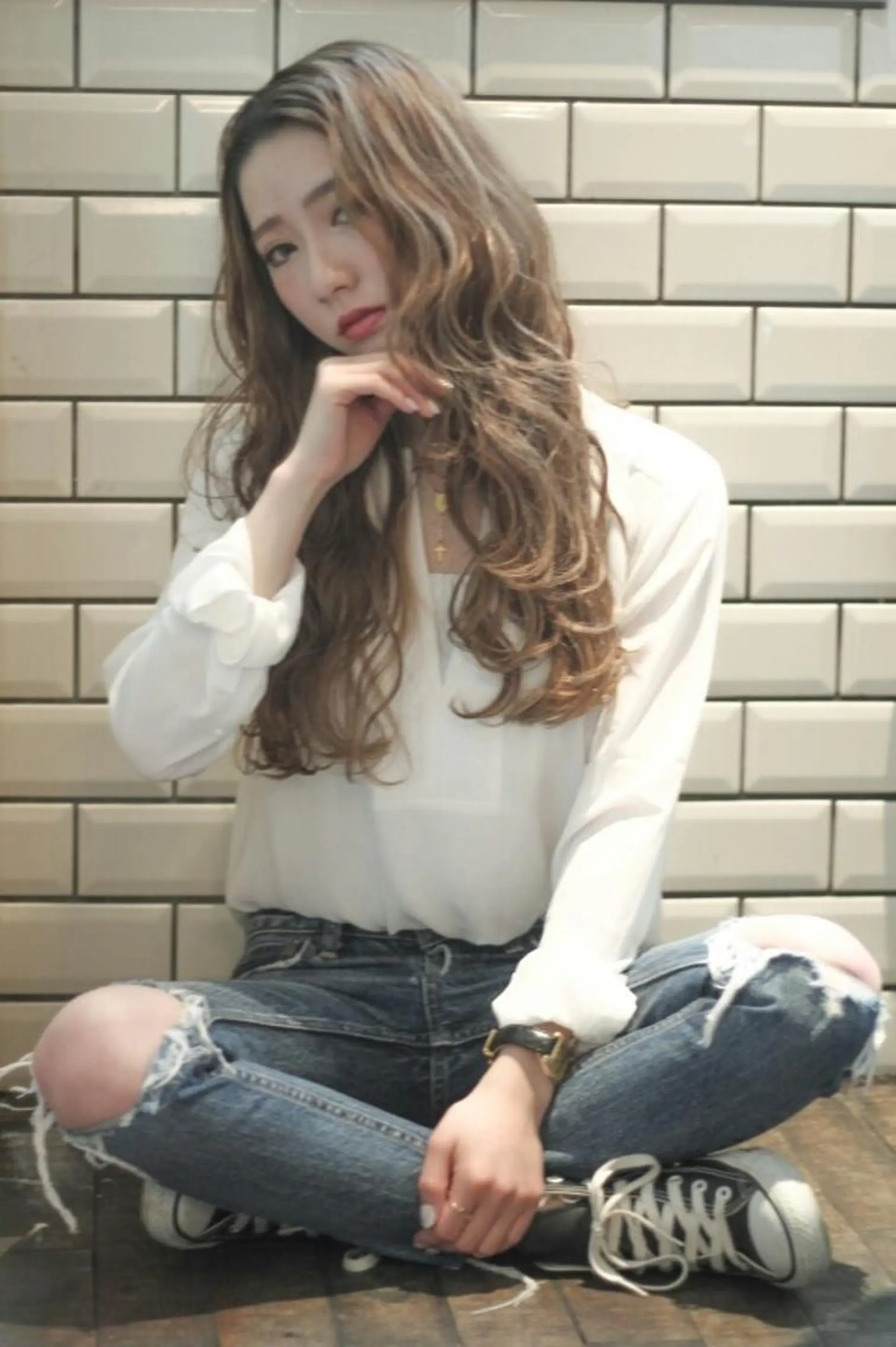 ロング 外国人風カラー ハイライト カット ヘアカラー トリートメント ホワイト&レイヤーカ ットエクステ長畠俊輔のヘアスタイル