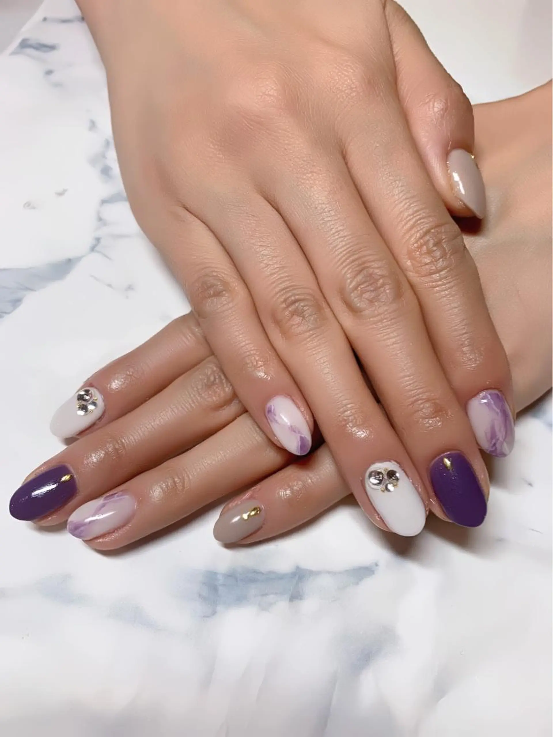 ネイル 菅野 愛花のネイルデザイン