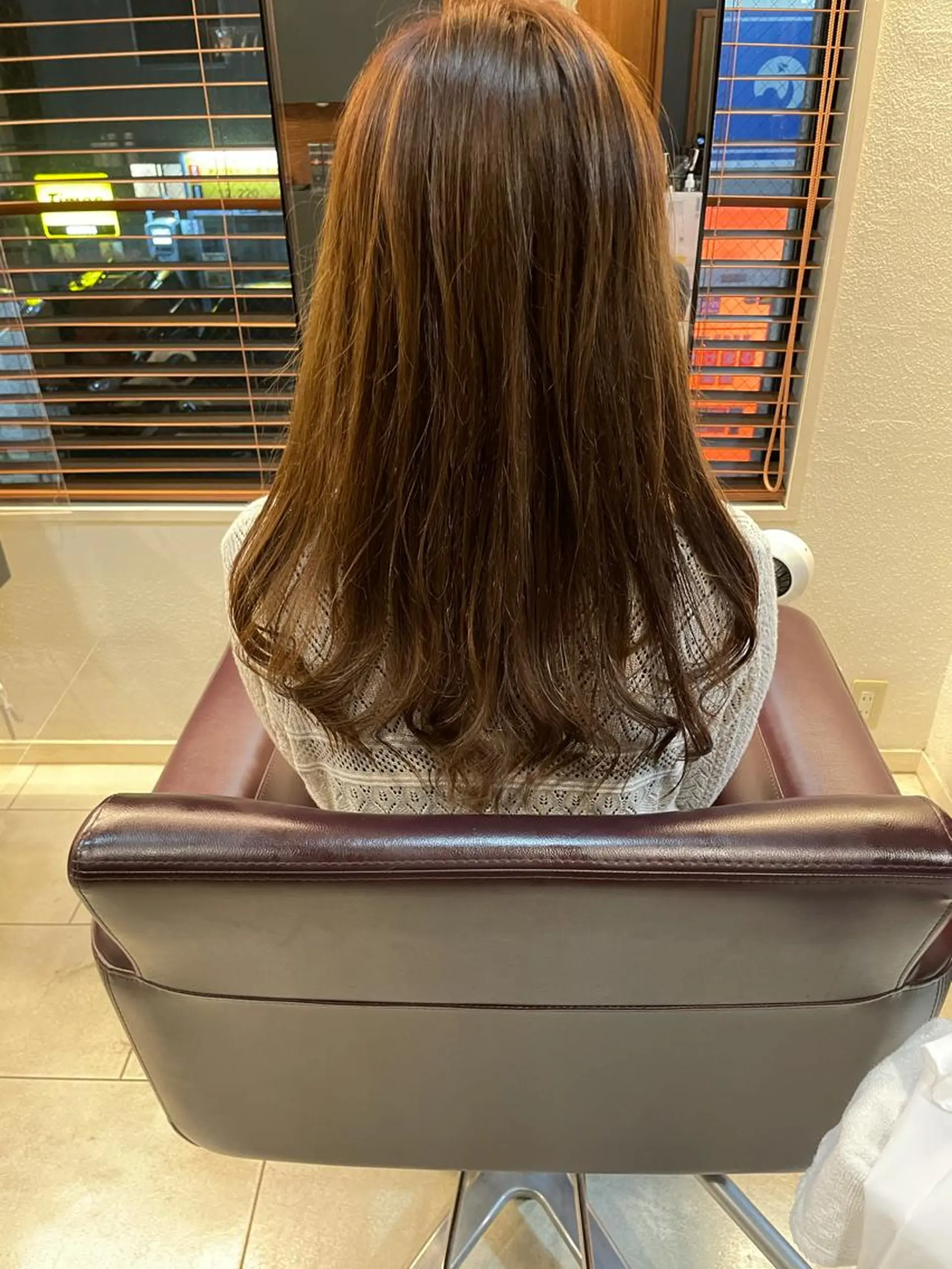 ロング こすげひろと カラー講師のヘアスタイル