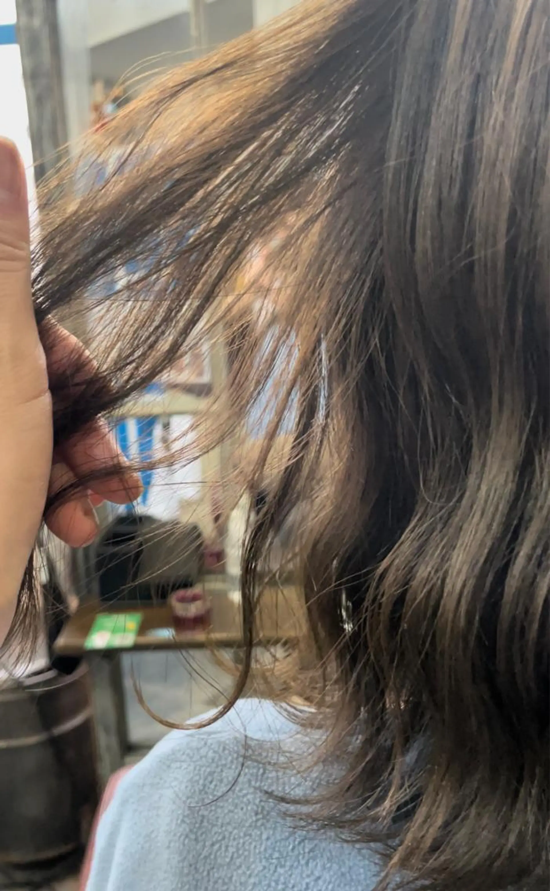 ミディアム カラー ヘアアレンジ ベージュカラー ブリーチ ブリーチなしカラー カット ヘアカラー トリートメント 🌿美髪縮毛矯正 のプロ安川🌿のヘアスタイル