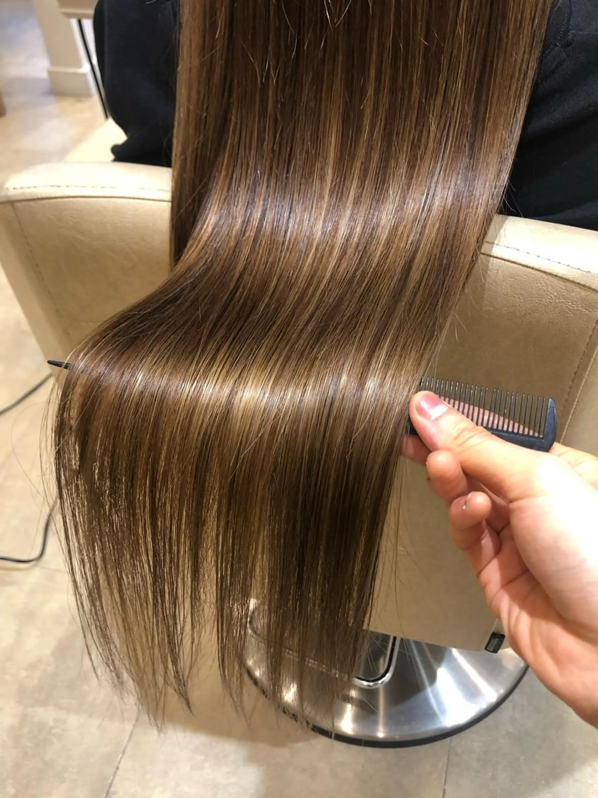 ロング izumi （いずみ）のヘアスタイル