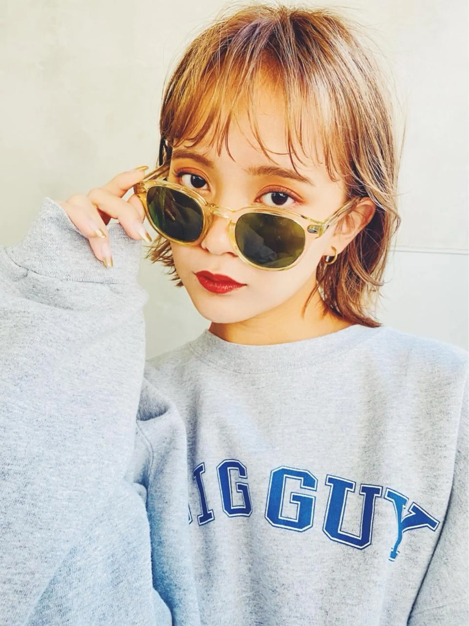 ミディアム カラー パーマ ヘアアレンジ メンズ キッズ ネイル マツエク・マツパ アイブロウ メンズブリーチ メンズ韓国風 ベージュカラー 黒髪 ブリーチ カット ヘアカラー トリートメント ヘアセット 韓国ヘア🫧 KAZUTOのヘアスタイル