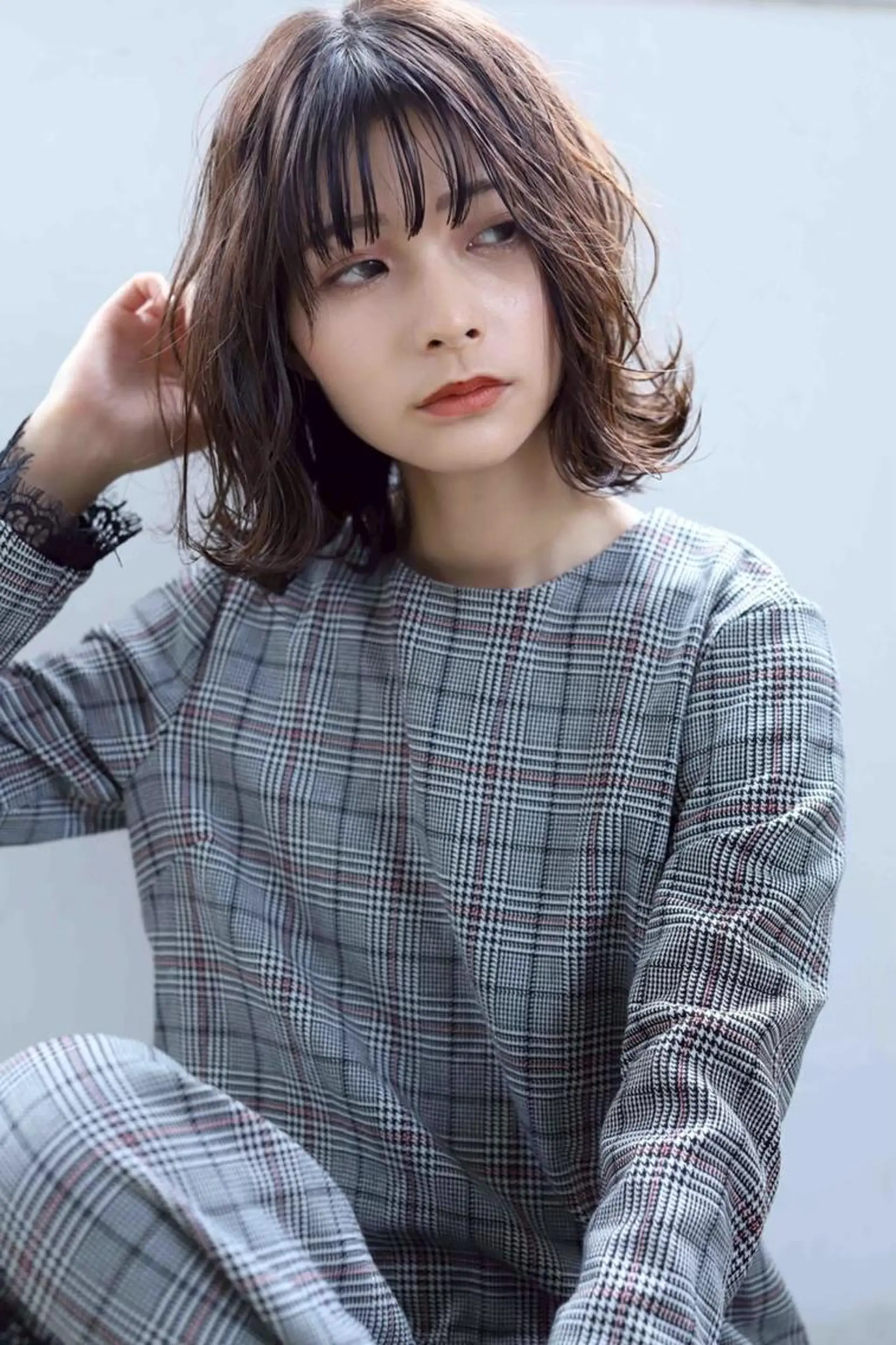 ミディアム 井上 未悠のヘアスタイル