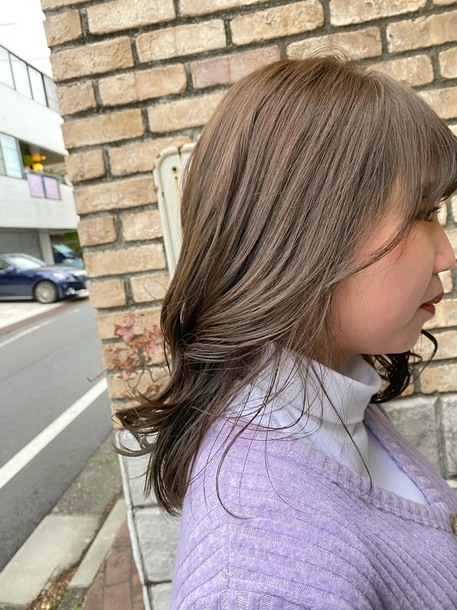 セミロング カラー オリーブカラー お任せヘア☘️☘️ 及川渚のヘアスタイル