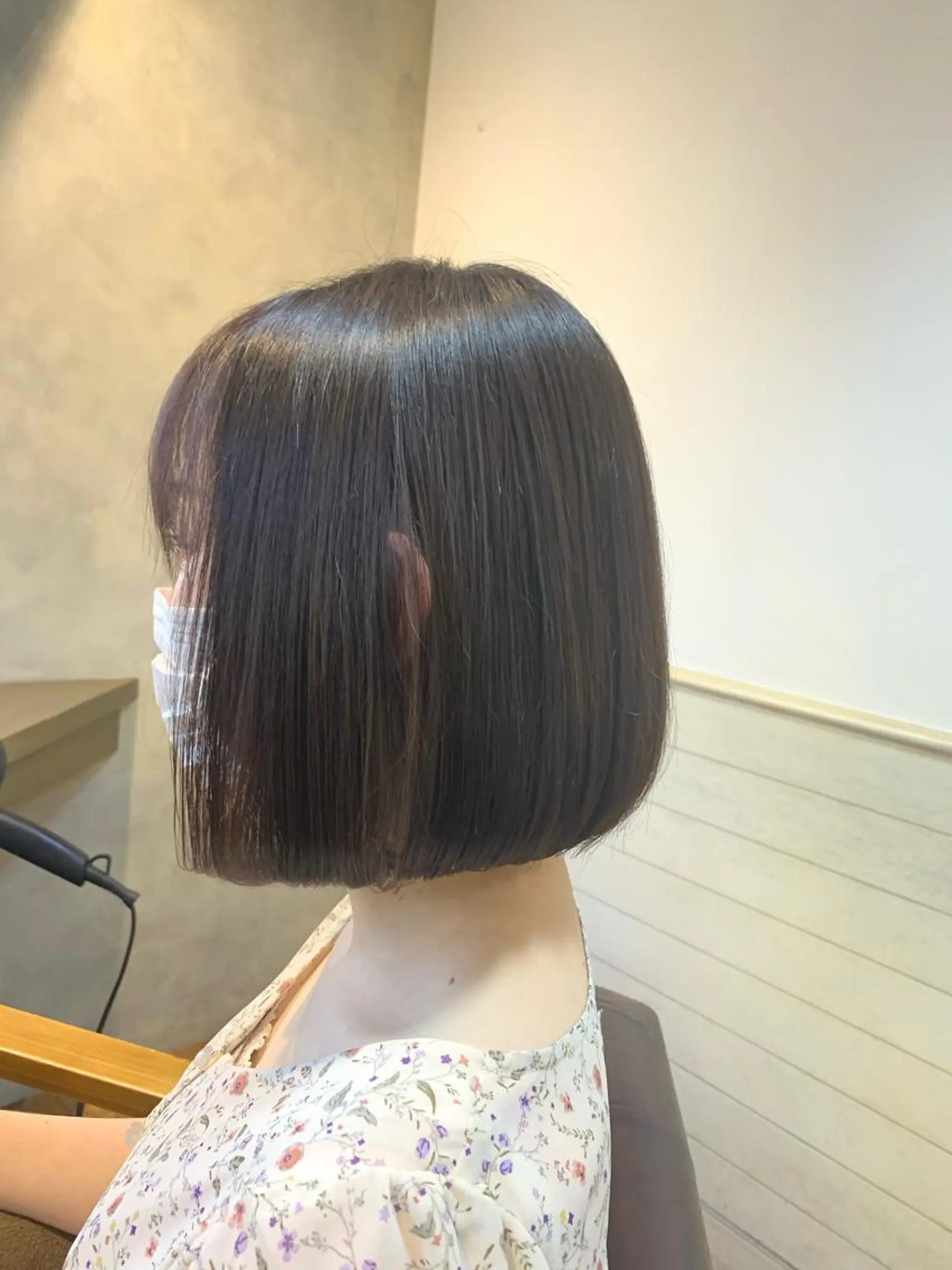 ミディアム カラー グレージュ シルバー シルバーグレージュ ボブ ✨️美髪矯正×似合わ せ艶カラー✨藤田透のヘアスタイル