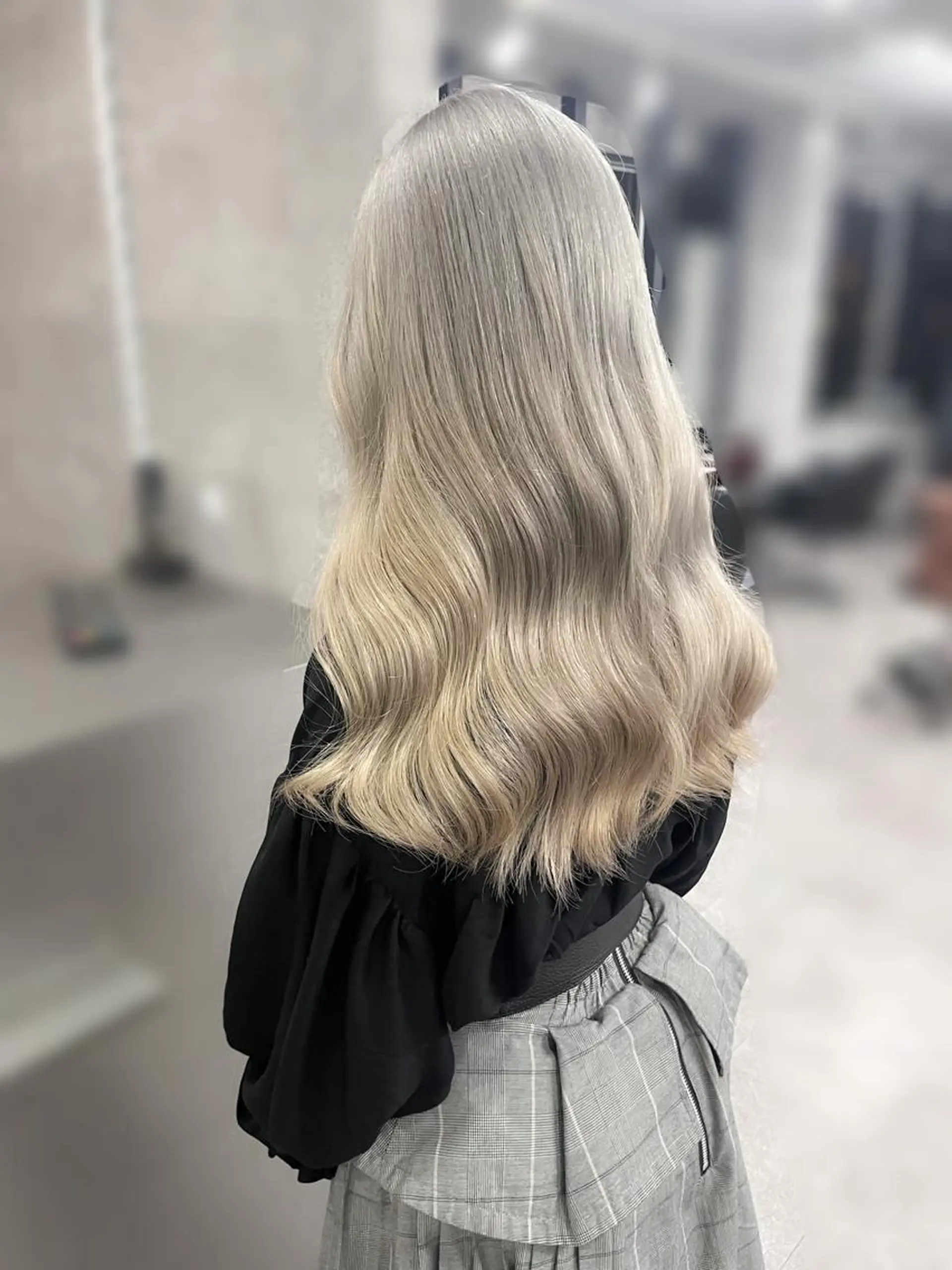 ロング カラー ハイトーンエクステ 🎩カズキ🎩のヘアスタイル