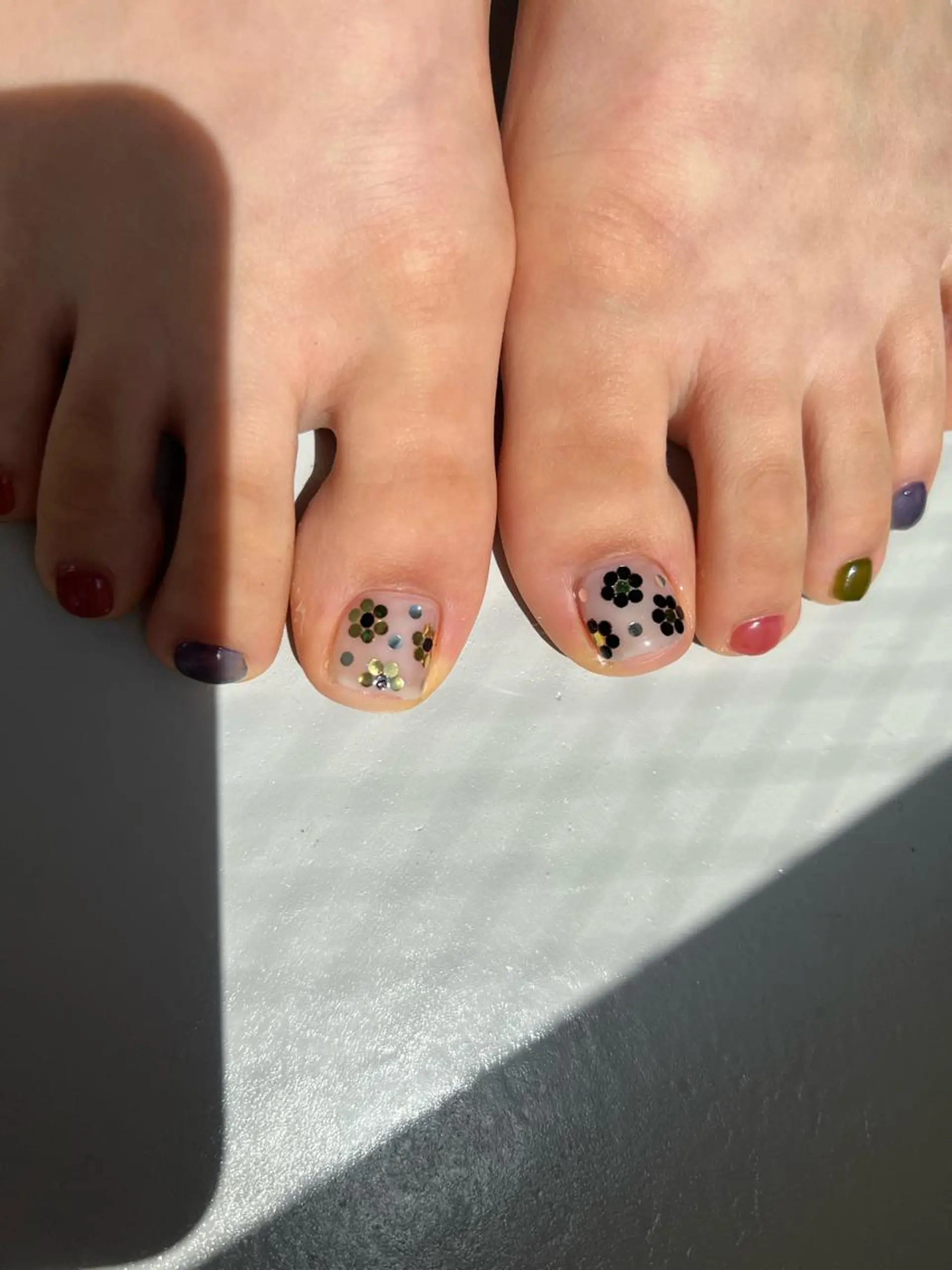 ネイル LETTER_&所属・LETTER_& SAKIのネイルデザイン